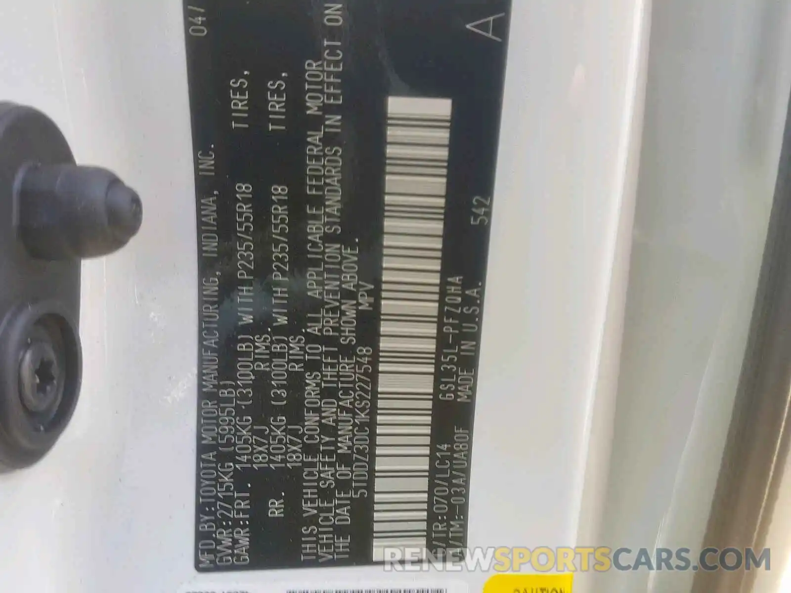 10 Photograph of a damaged car 5TDDZ3DC1KS227548 TOYOTA SIENNA 2019