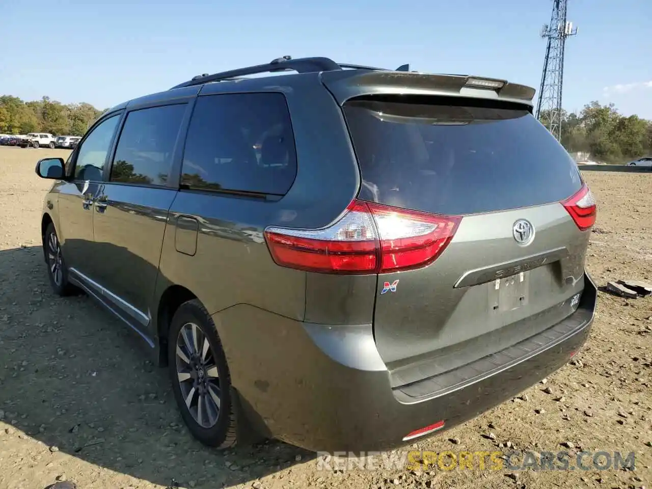 3 Photograph of a damaged car 5TDDZ3DC2KS217370 TOYOTA SIENNA 2019