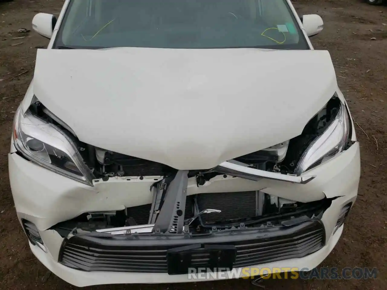 7 Photograph of a damaged car 5TDDZ3DC2KS217448 TOYOTA SIENNA 2019