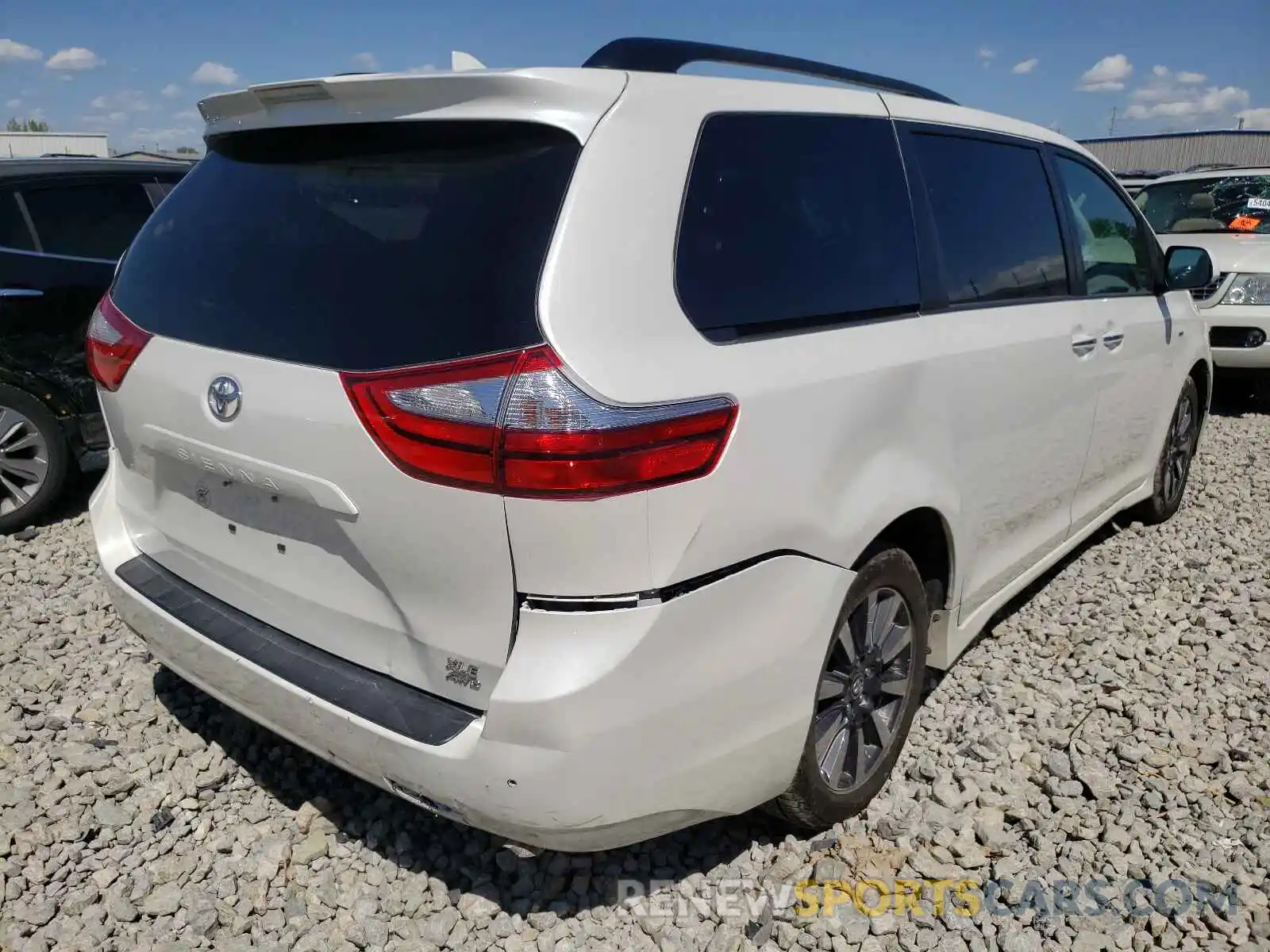 4 Фотография поврежденного автомобиля 5TDDZ3DC2KS217739 TOYOTA SIENNA 2019