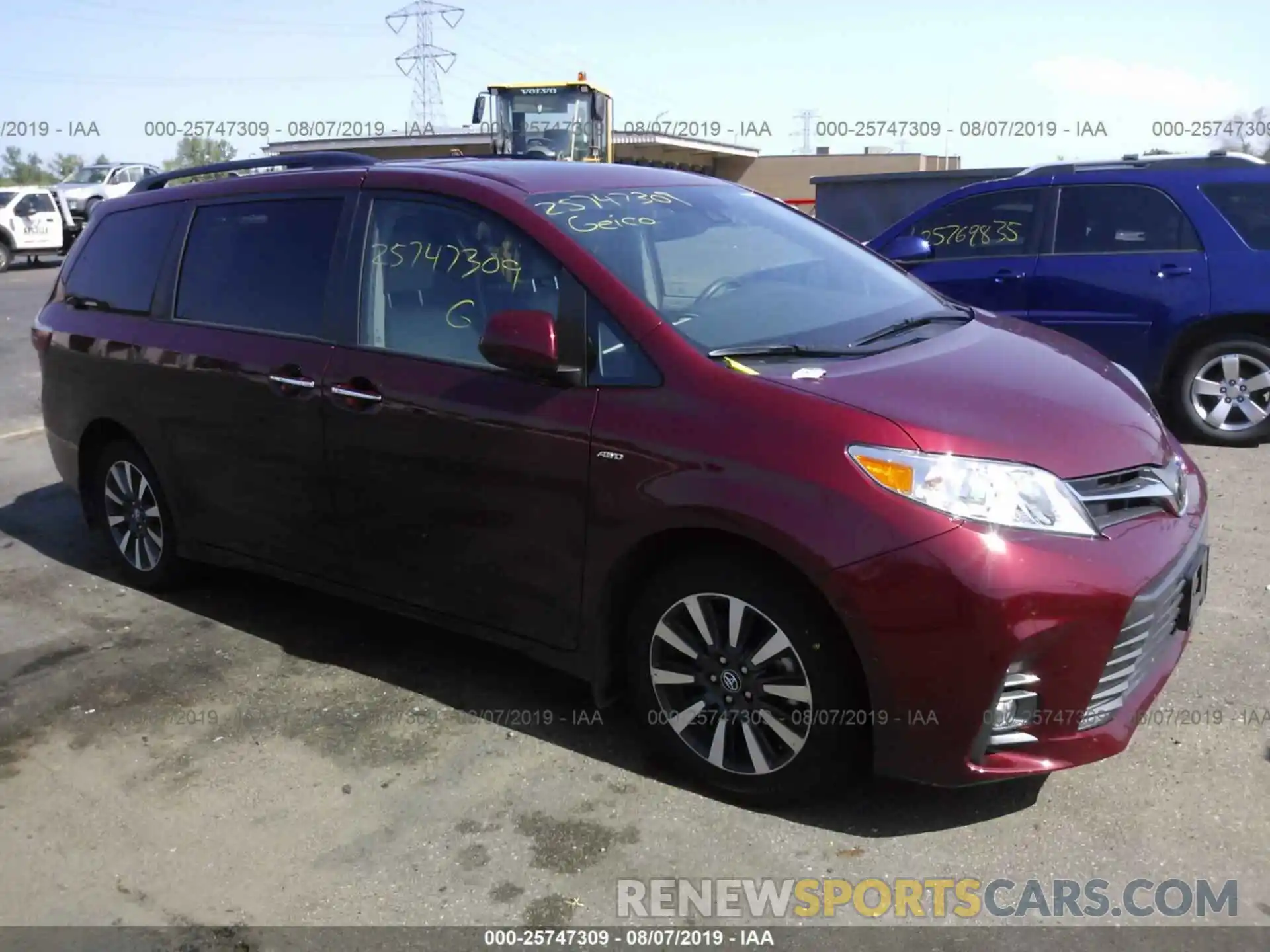 1 Photograph of a damaged car 5TDDZ3DC2KS221595 TOYOTA SIENNA 2019