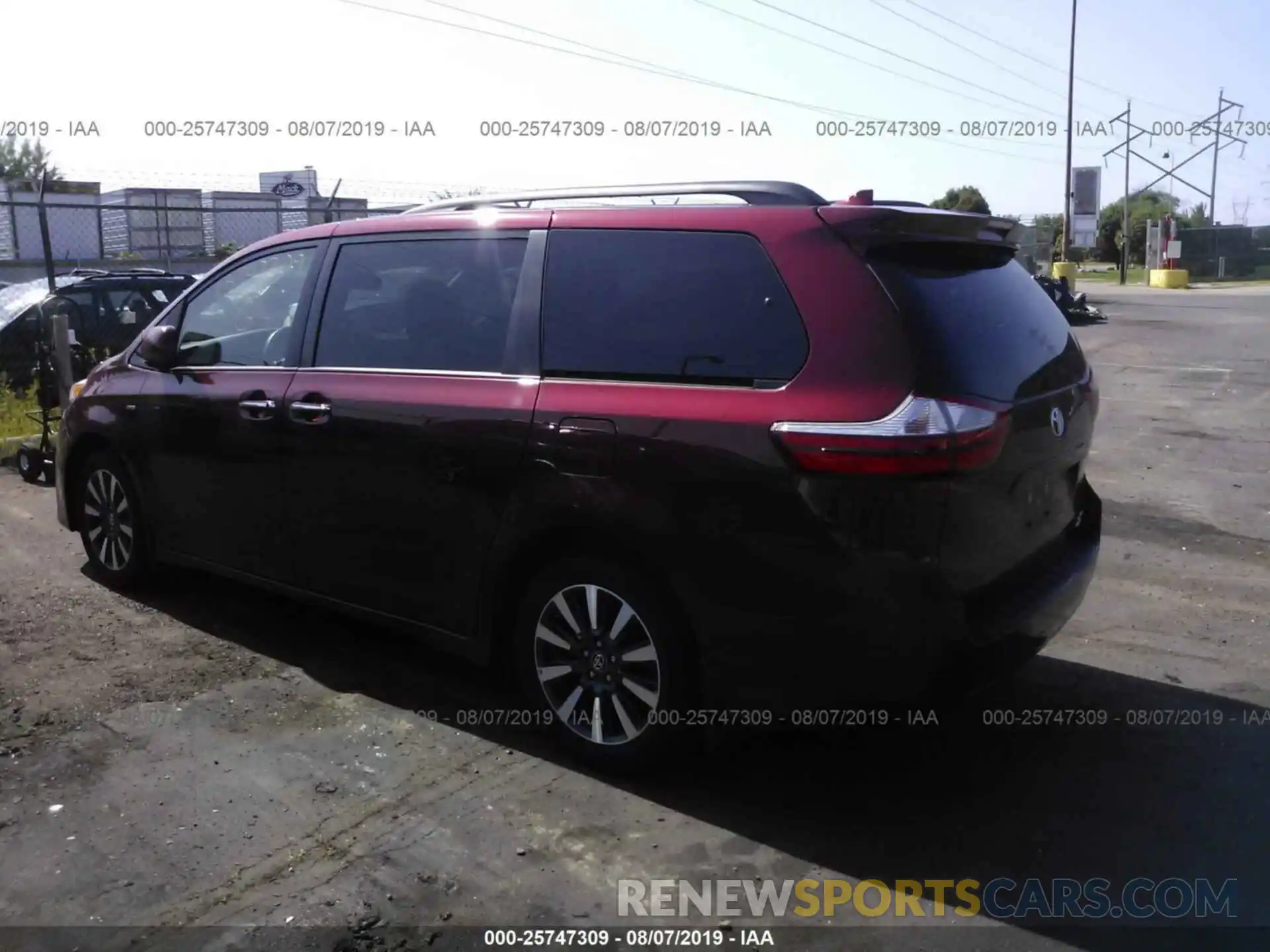 3 Фотография поврежденного автомобиля 5TDDZ3DC2KS221595 TOYOTA SIENNA 2019