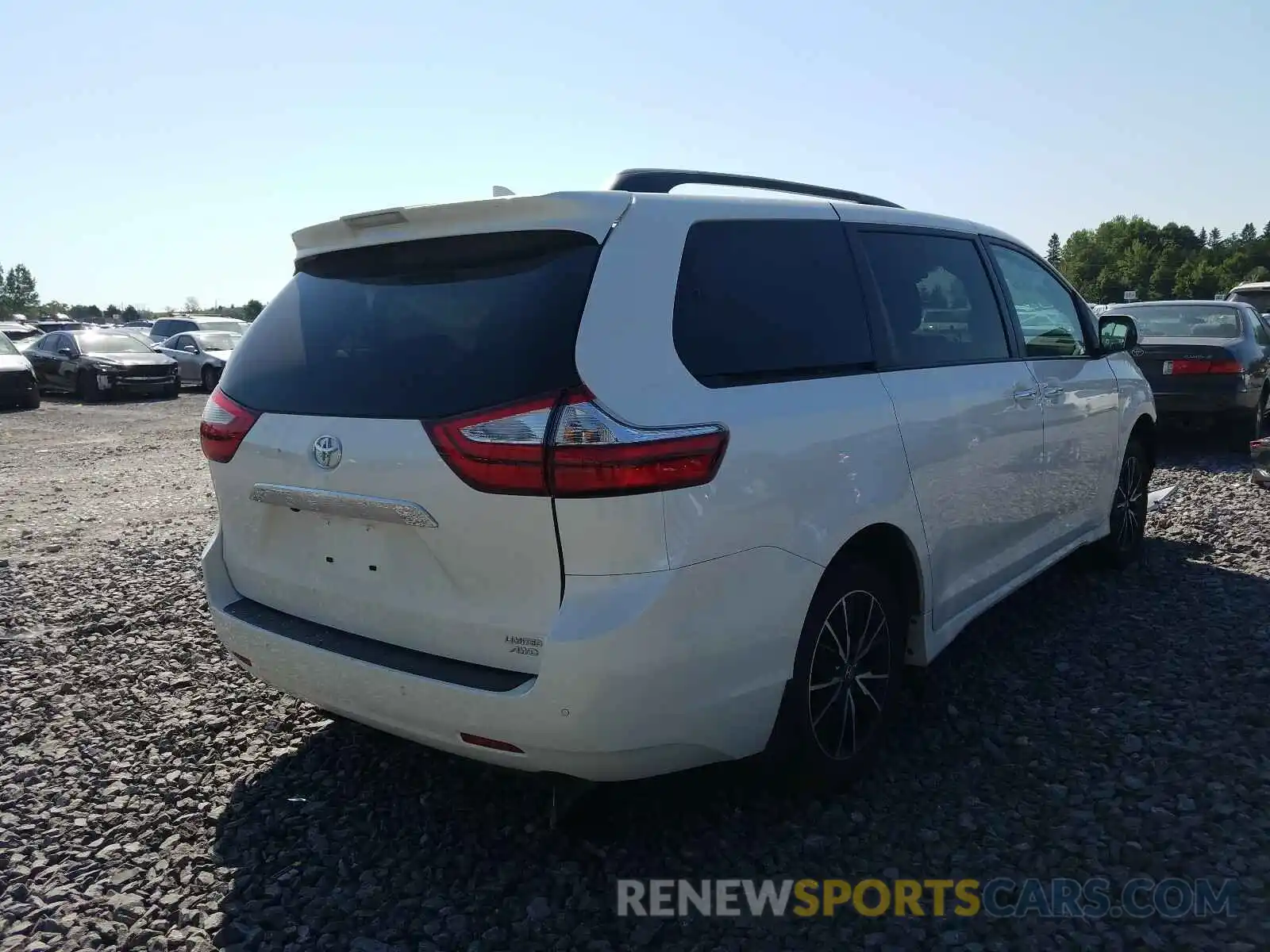 4 Фотография поврежденного автомобиля 5TDDZ3DC2KS222469 TOYOTA SIENNA 2019