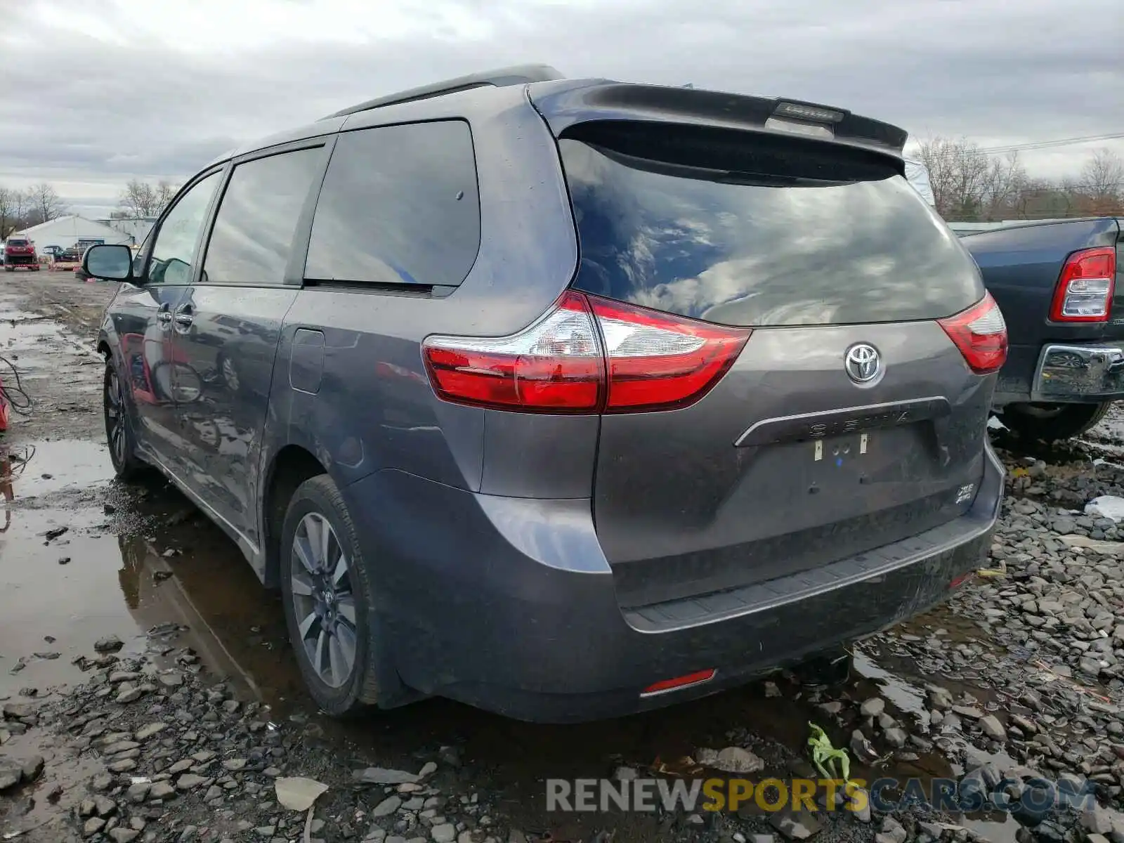 3 Фотография поврежденного автомобиля 5TDDZ3DC2KS224416 TOYOTA SIENNA 2019