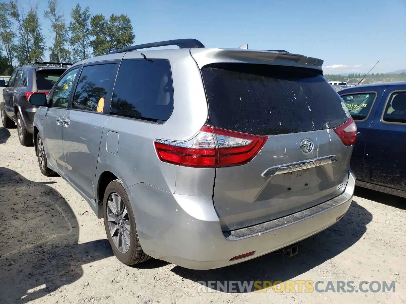 3 Фотография поврежденного автомобиля 5TDDZ3DC2KS227994 TOYOTA SIENNA 2019