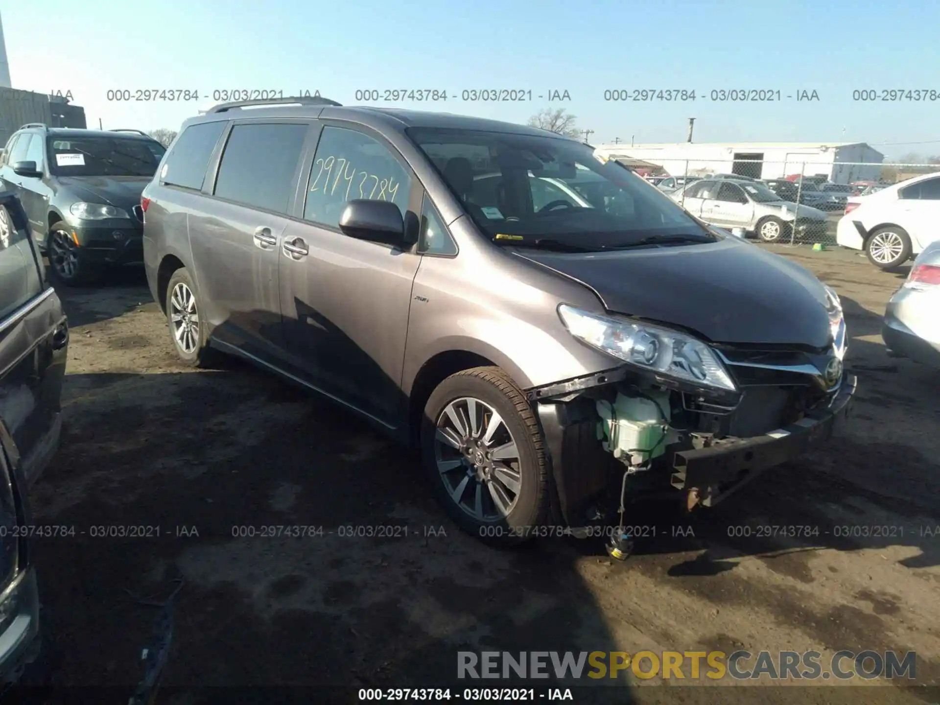 1 Photograph of a damaged car 5TDDZ3DC4KS214065 TOYOTA SIENNA 2019