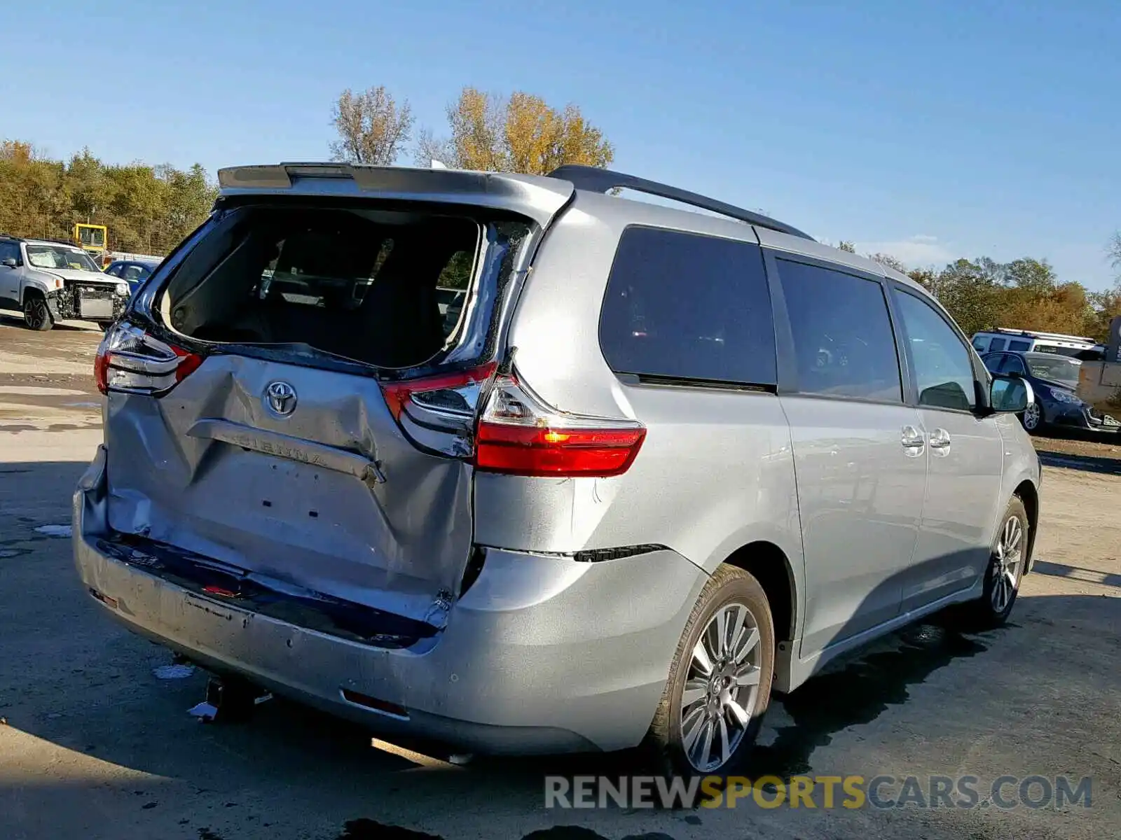 4 Фотография поврежденного автомобиля 5TDDZ3DC4KS218309 TOYOTA SIENNA 2019