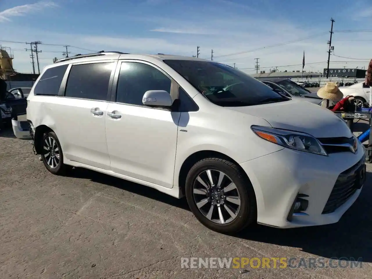 1 Photograph of a damaged car 5TDDZ3DC4KS218648 TOYOTA SIENNA 2019