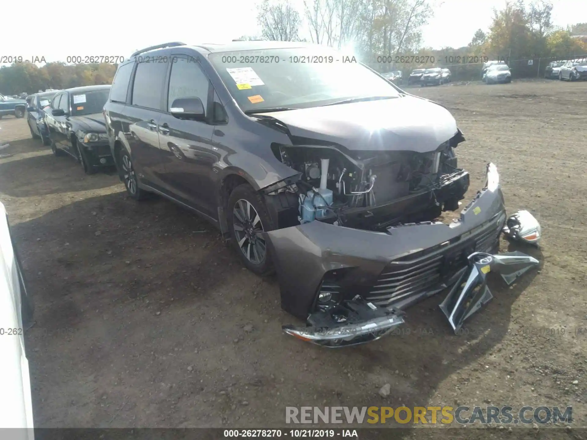 1 Photograph of a damaged car 5TDDZ3DC4KS219301 TOYOTA SIENNA 2019