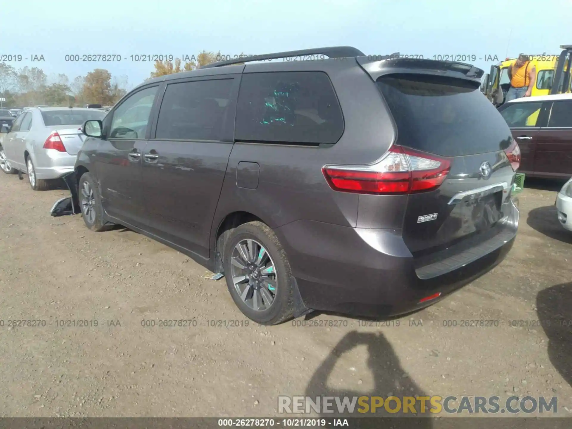 3 Фотография поврежденного автомобиля 5TDDZ3DC4KS219301 TOYOTA SIENNA 2019