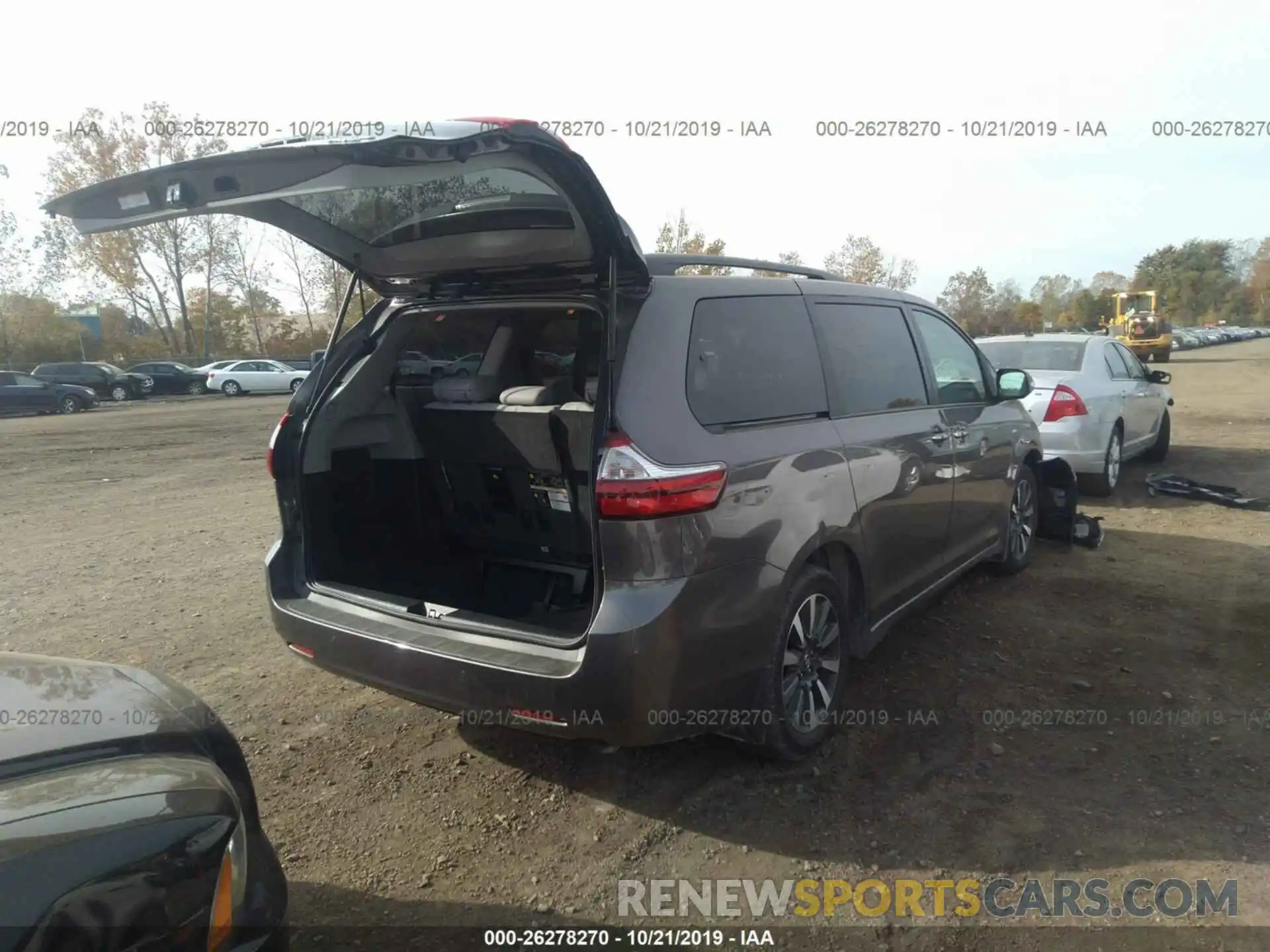 4 Фотография поврежденного автомобиля 5TDDZ3DC4KS219301 TOYOTA SIENNA 2019