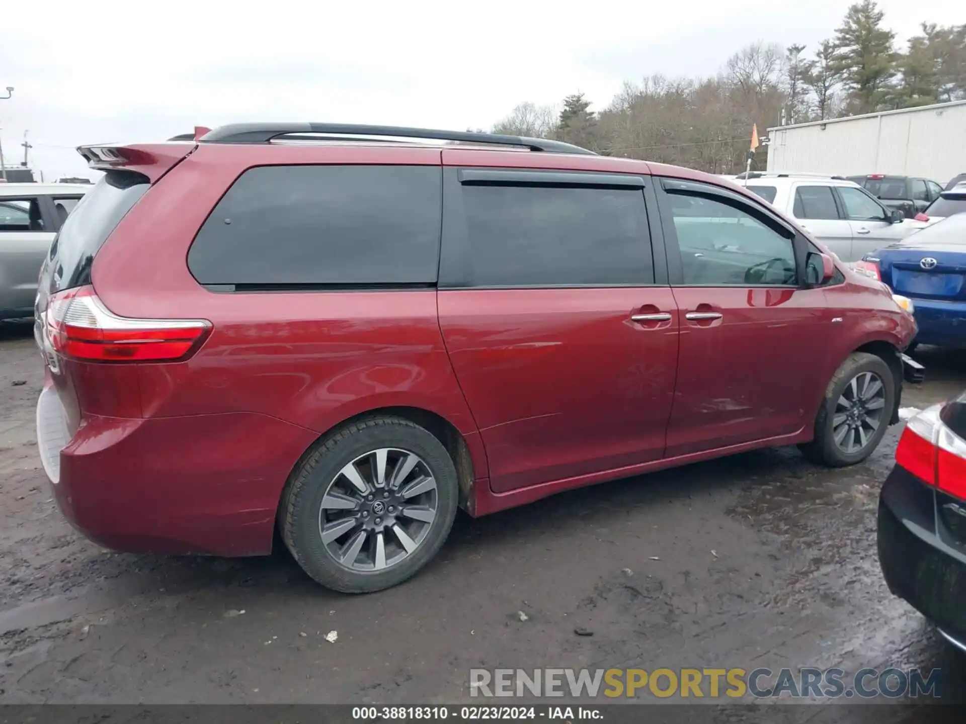 14 Фотография поврежденного автомобиля 5TDDZ3DC4KS220562 TOYOTA SIENNA 2019