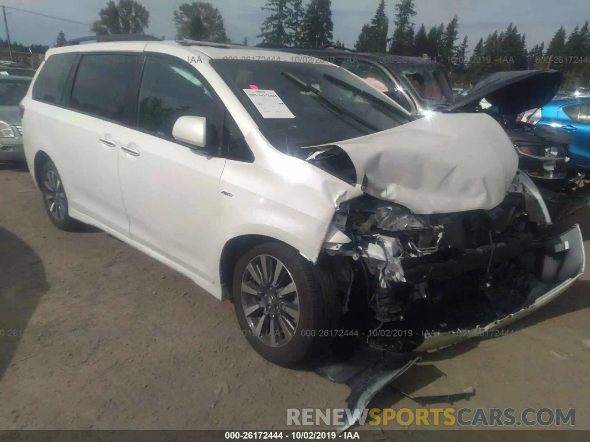 1 Photograph of a damaged car 5TDDZ3DC5KS220537 TOYOTA SIENNA 2019