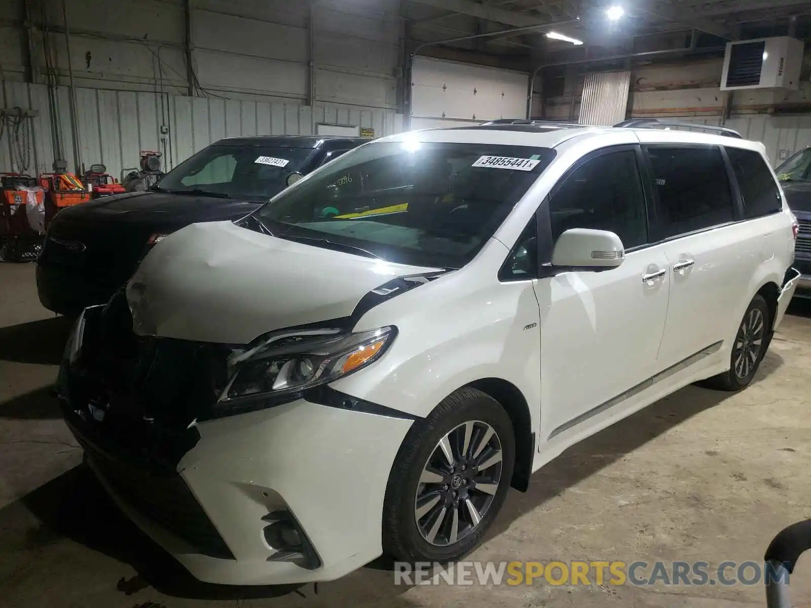 2 Photograph of a damaged car 5TDDZ3DC5KS224863 TOYOTA SIENNA 2019