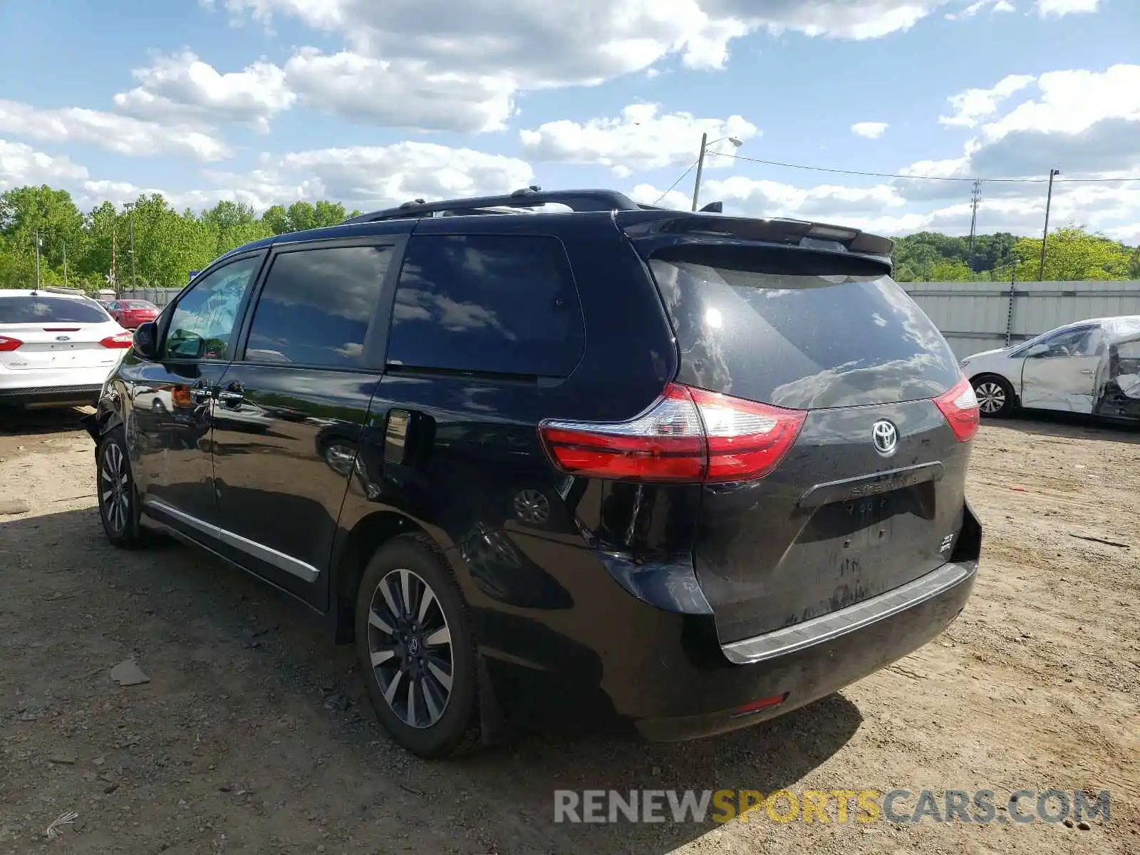 3 Фотография поврежденного автомобиля 5TDDZ3DC6KS212866 TOYOTA SIENNA 2019