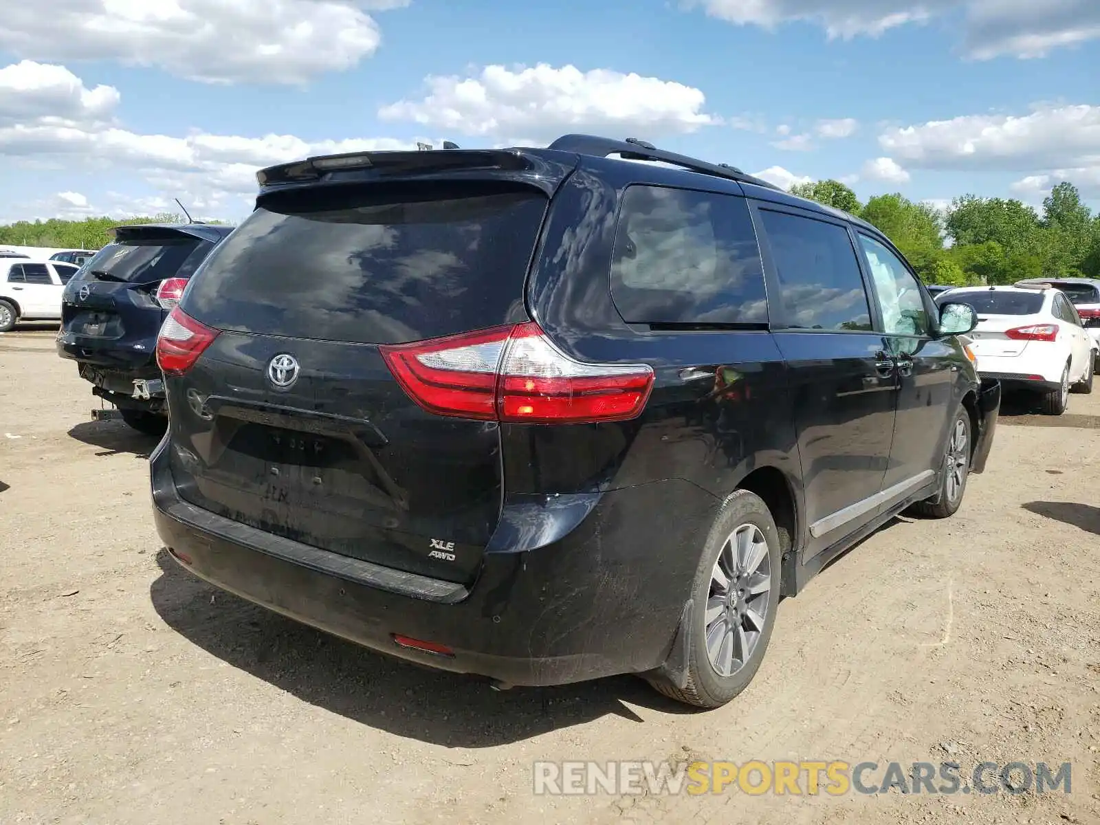 4 Фотография поврежденного автомобиля 5TDDZ3DC6KS212866 TOYOTA SIENNA 2019