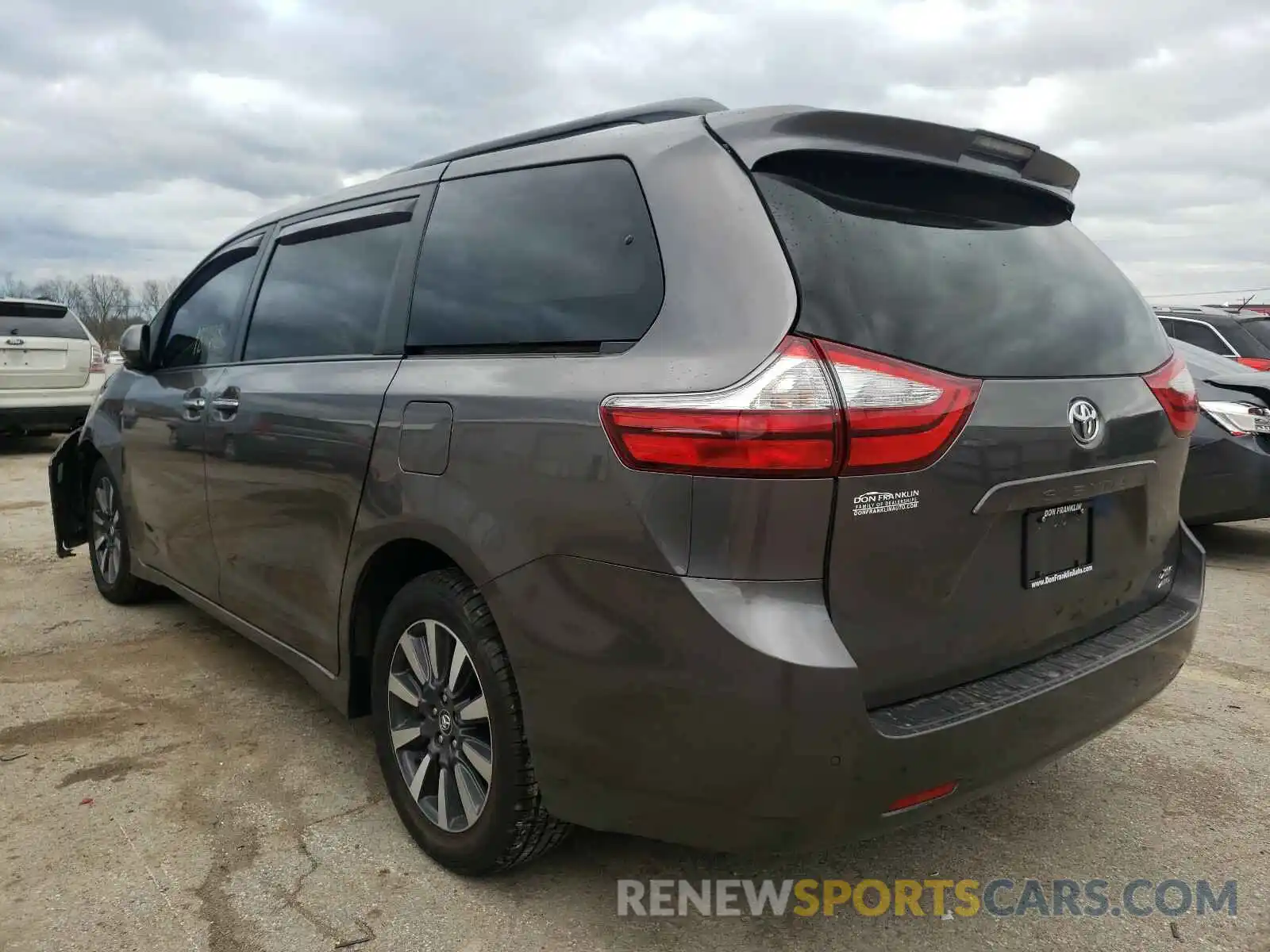 3 Фотография поврежденного автомобиля 5TDDZ3DC6KS214942 TOYOTA SIENNA 2019