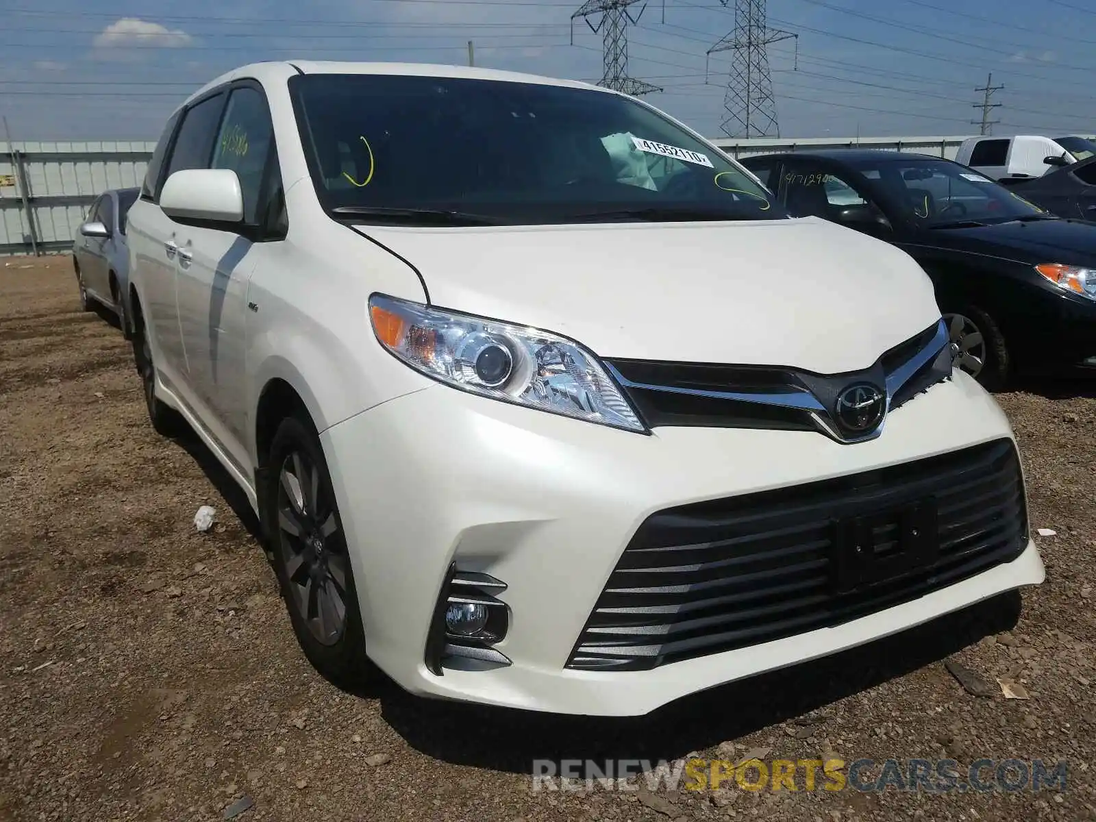 1 Photograph of a damaged car 5TDDZ3DC6KS226556 TOYOTA SIENNA 2019