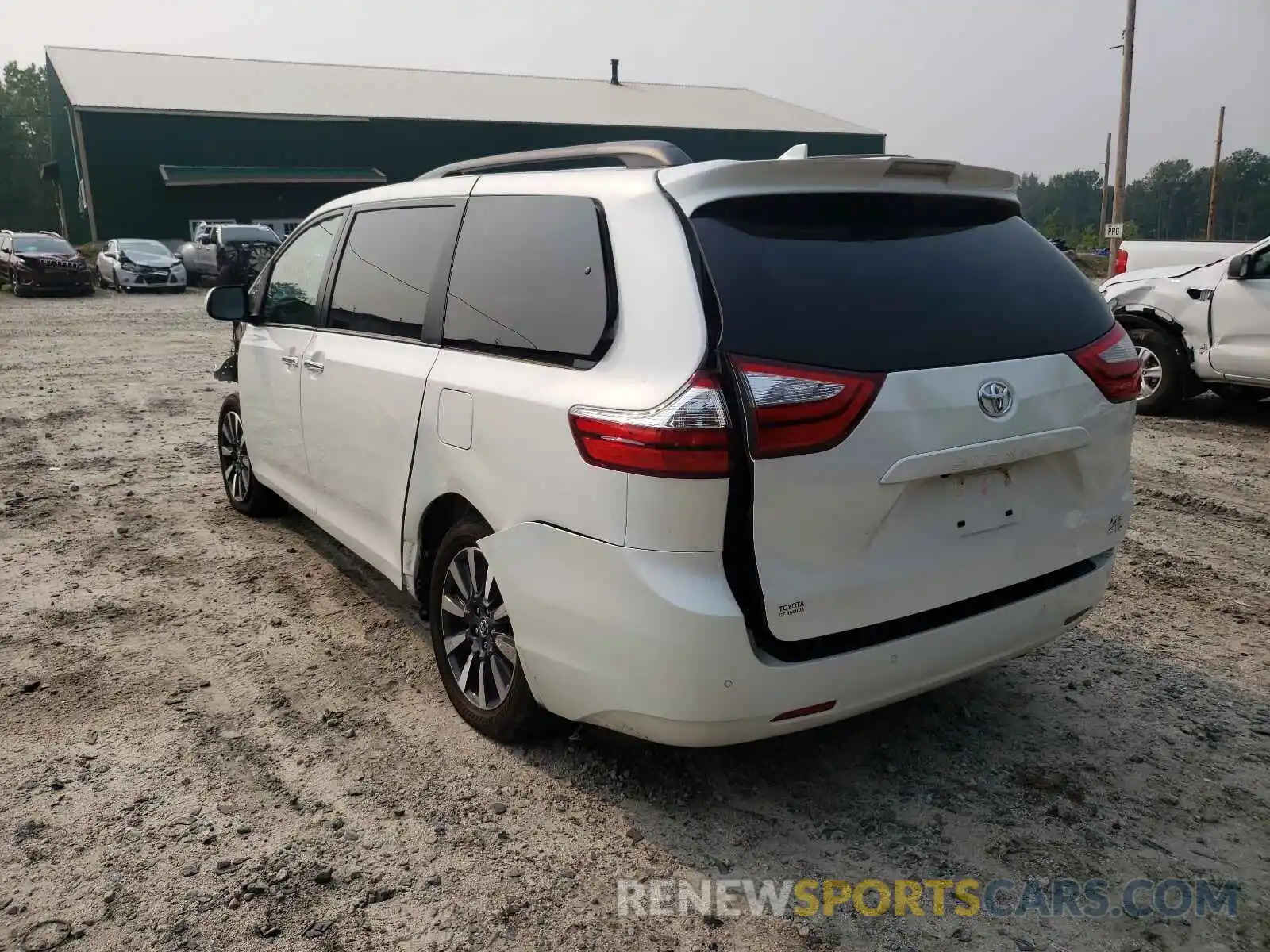 3 Фотография поврежденного автомобиля 5TDDZ3DC7KS223360 TOYOTA SIENNA 2019