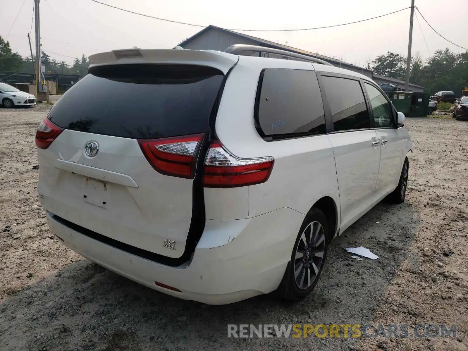 4 Фотография поврежденного автомобиля 5TDDZ3DC7KS223360 TOYOTA SIENNA 2019