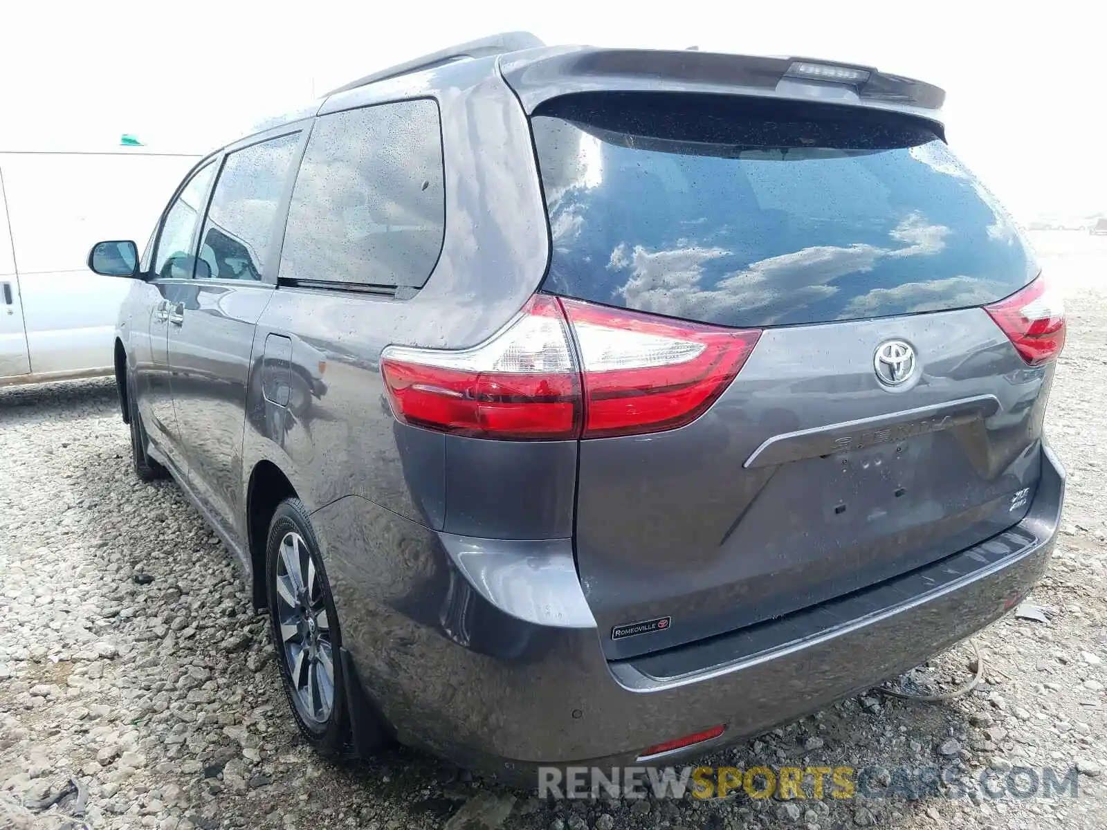 3 Фотография поврежденного автомобиля 5TDDZ3DC7KS228008 TOYOTA SIENNA 2019