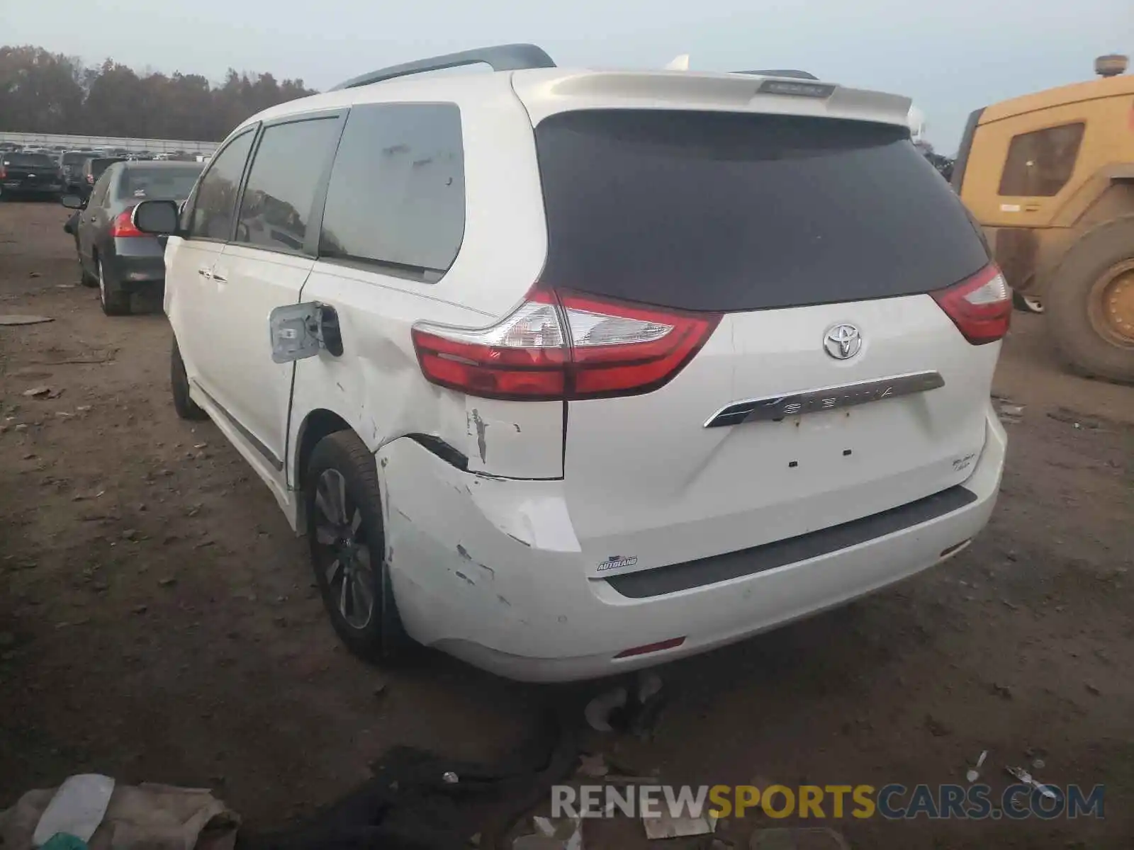 3 Фотография поврежденного автомобиля 5TDDZ3DC8KS215266 TOYOTA SIENNA 2019