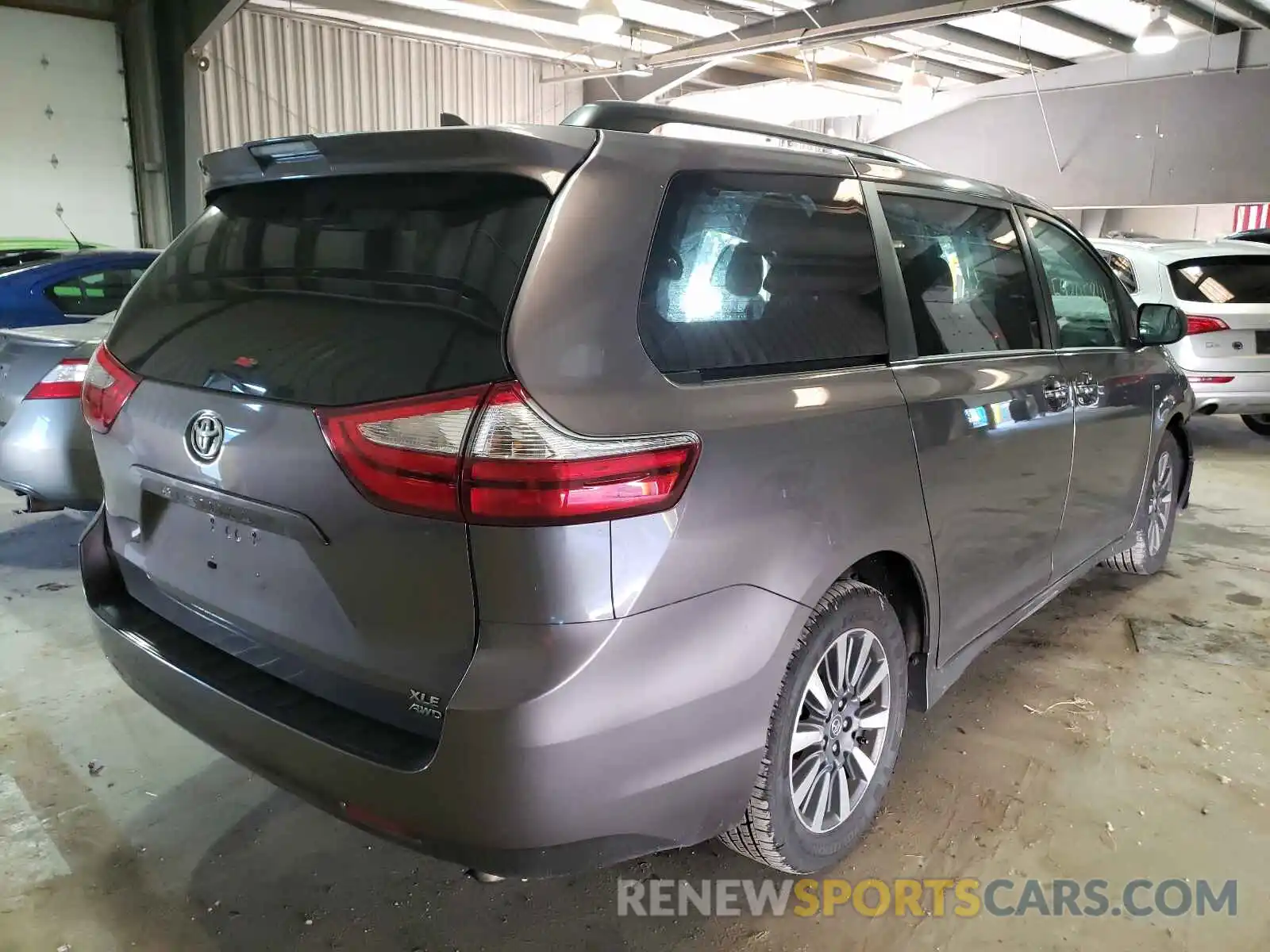 4 Фотография поврежденного автомобиля 5TDDZ3DC8KS222850 TOYOTA SIENNA 2019