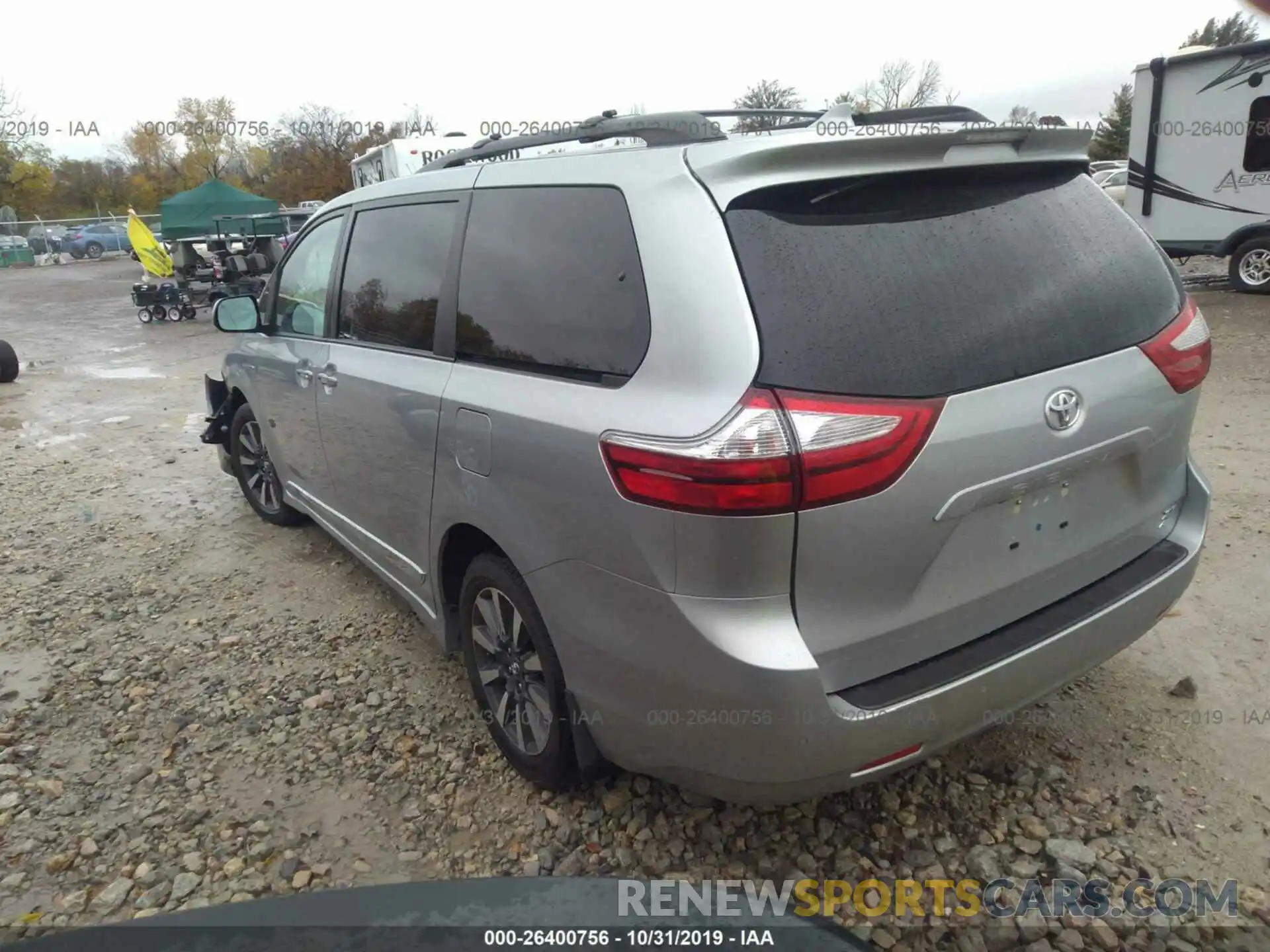 3 Photograph of a damaged car 5TDDZ3DC8KS224467 TOYOTA SIENNA 2019