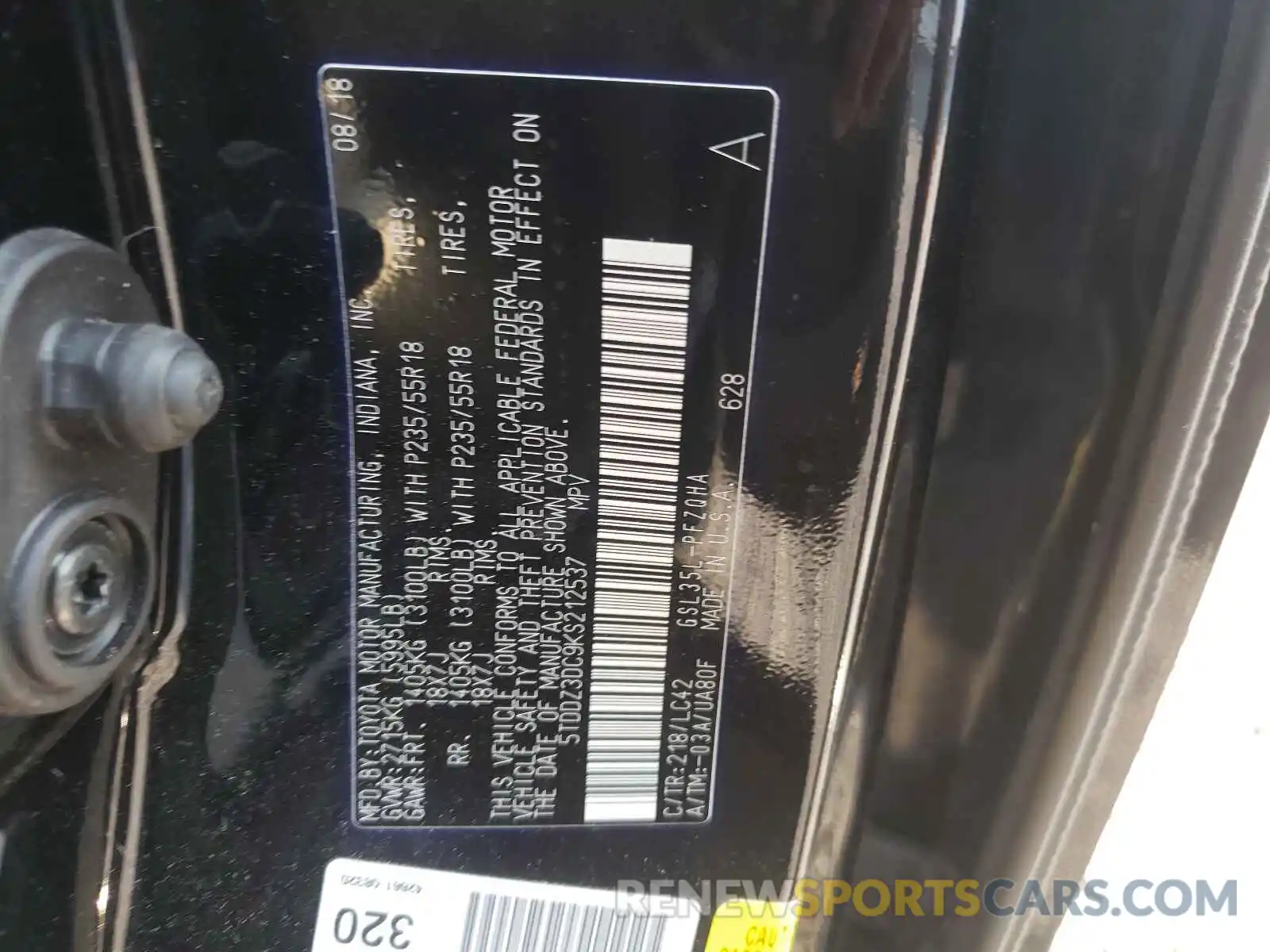 10 Photograph of a damaged car 5TDDZ3DC9KS212537 TOYOTA SIENNA 2019