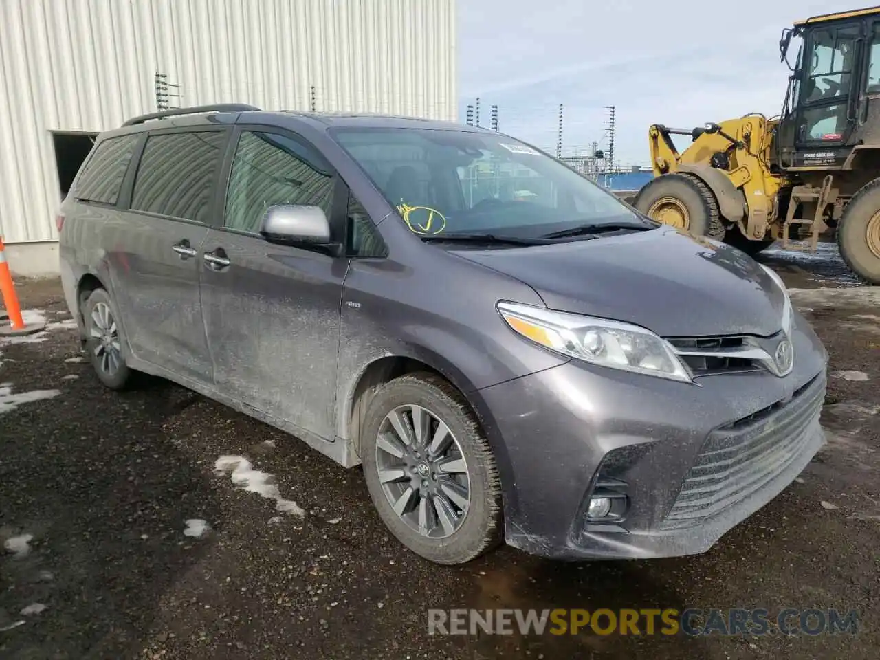 1 Photograph of a damaged car 5TDDZ3DC9KS221819 TOYOTA SIENNA 2019