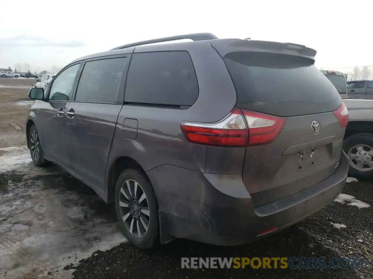 3 Фотография поврежденного автомобиля 5TDDZ3DC9KS221819 TOYOTA SIENNA 2019