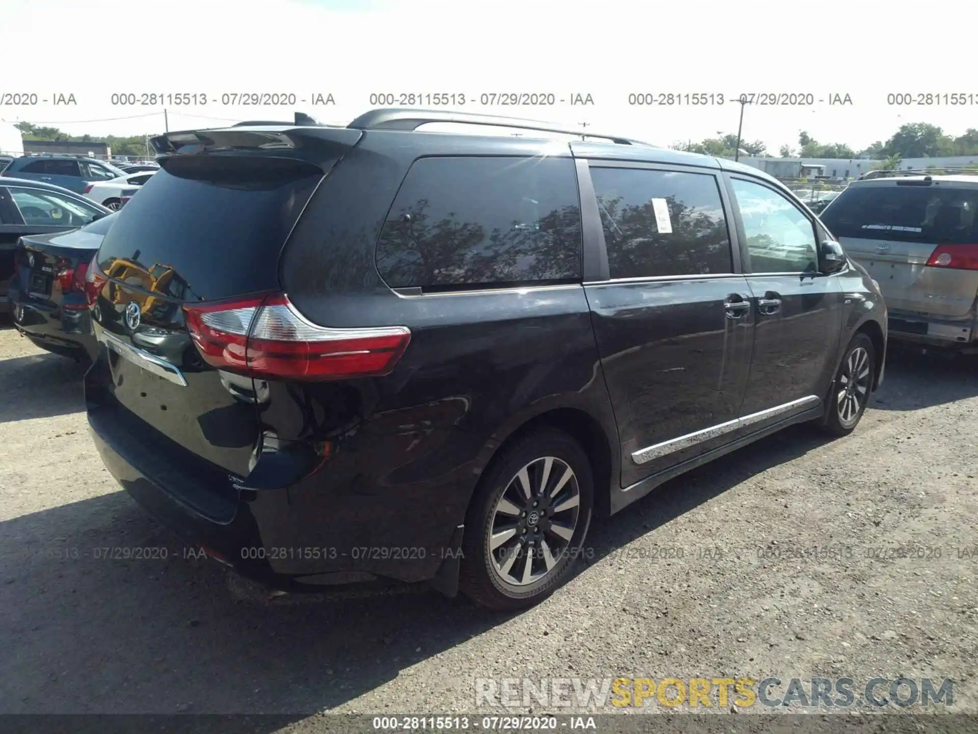 4 Фотография поврежденного автомобиля 5TDDZ3DCXKS225569 TOYOTA SIENNA 2019