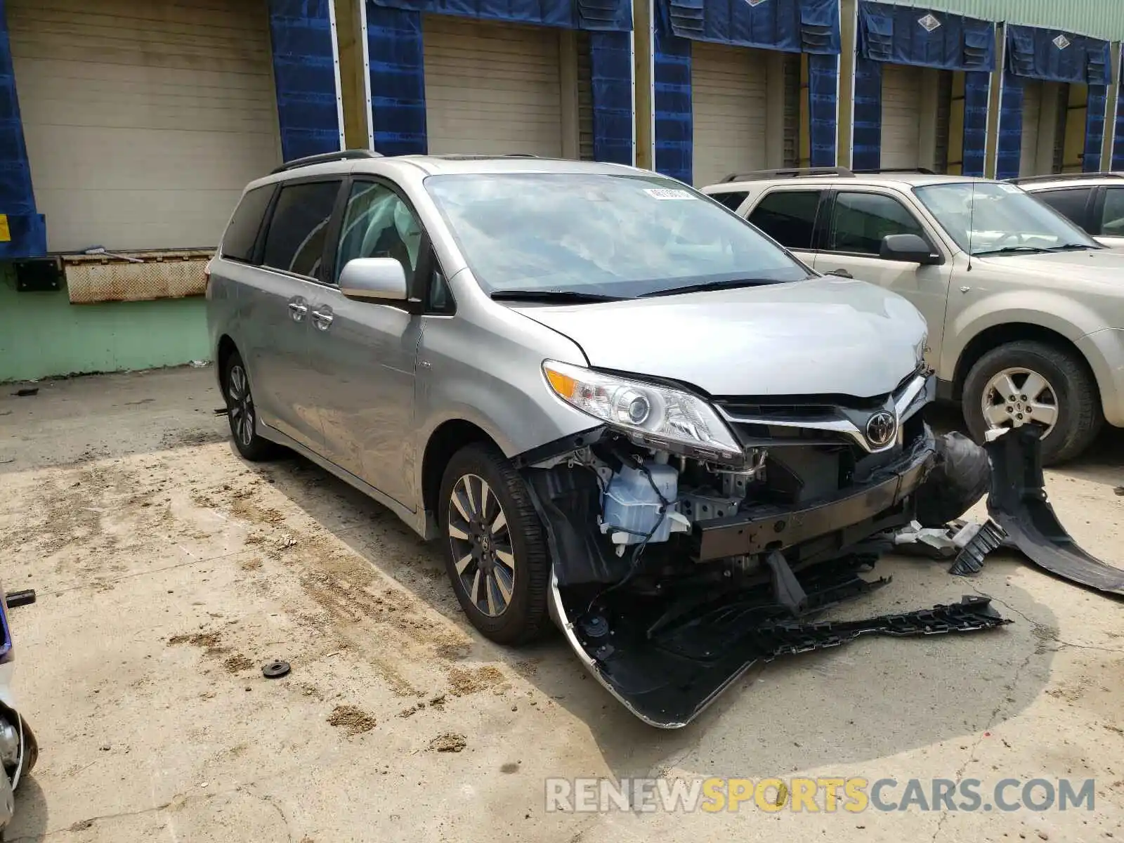 1 Photograph of a damaged car 5TDDZ3DCXKS226575 TOYOTA SIENNA 2019