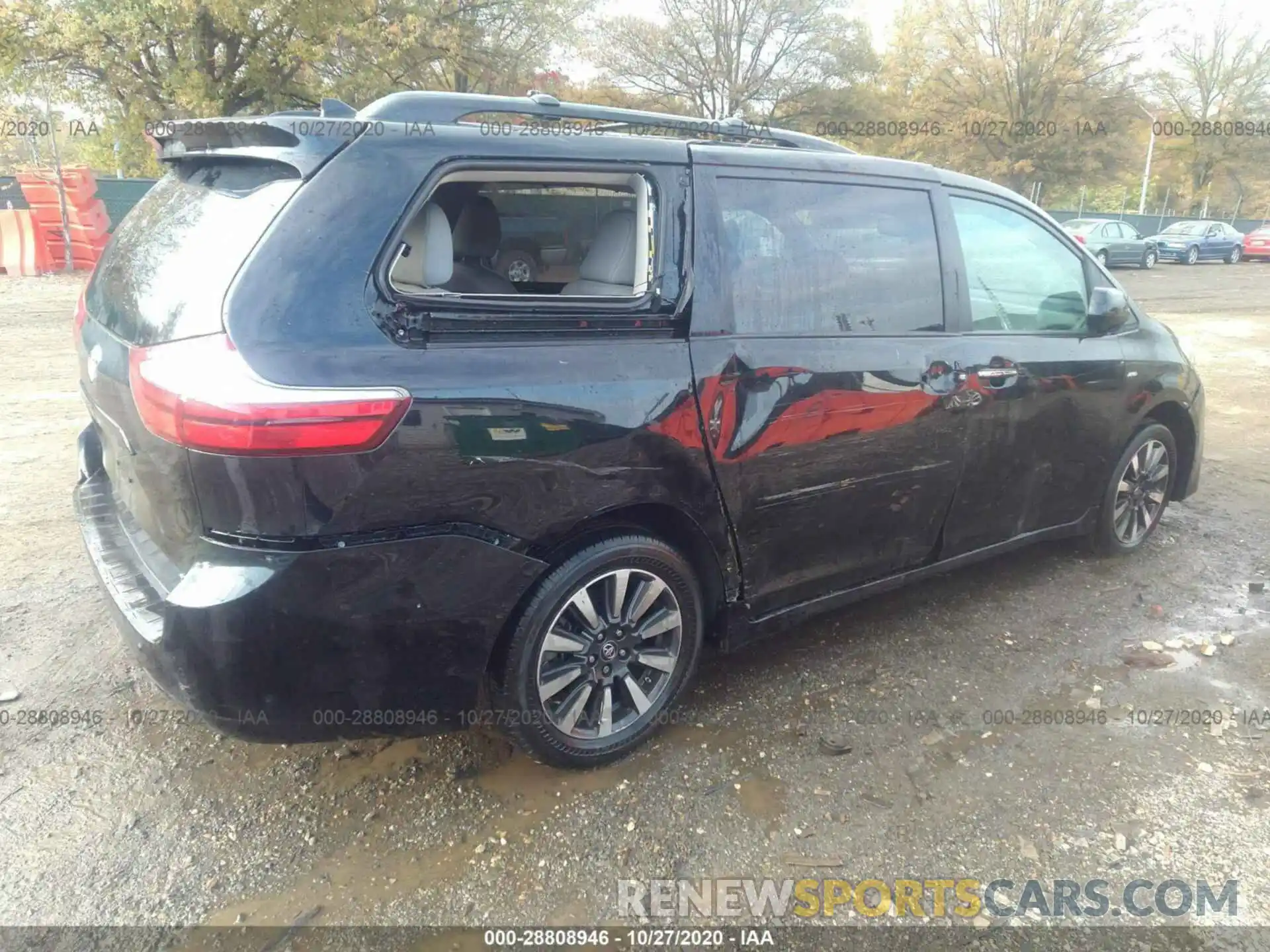 4 Фотография поврежденного автомобиля 5TDDZ3DCXKS227757 TOYOTA SIENNA 2019