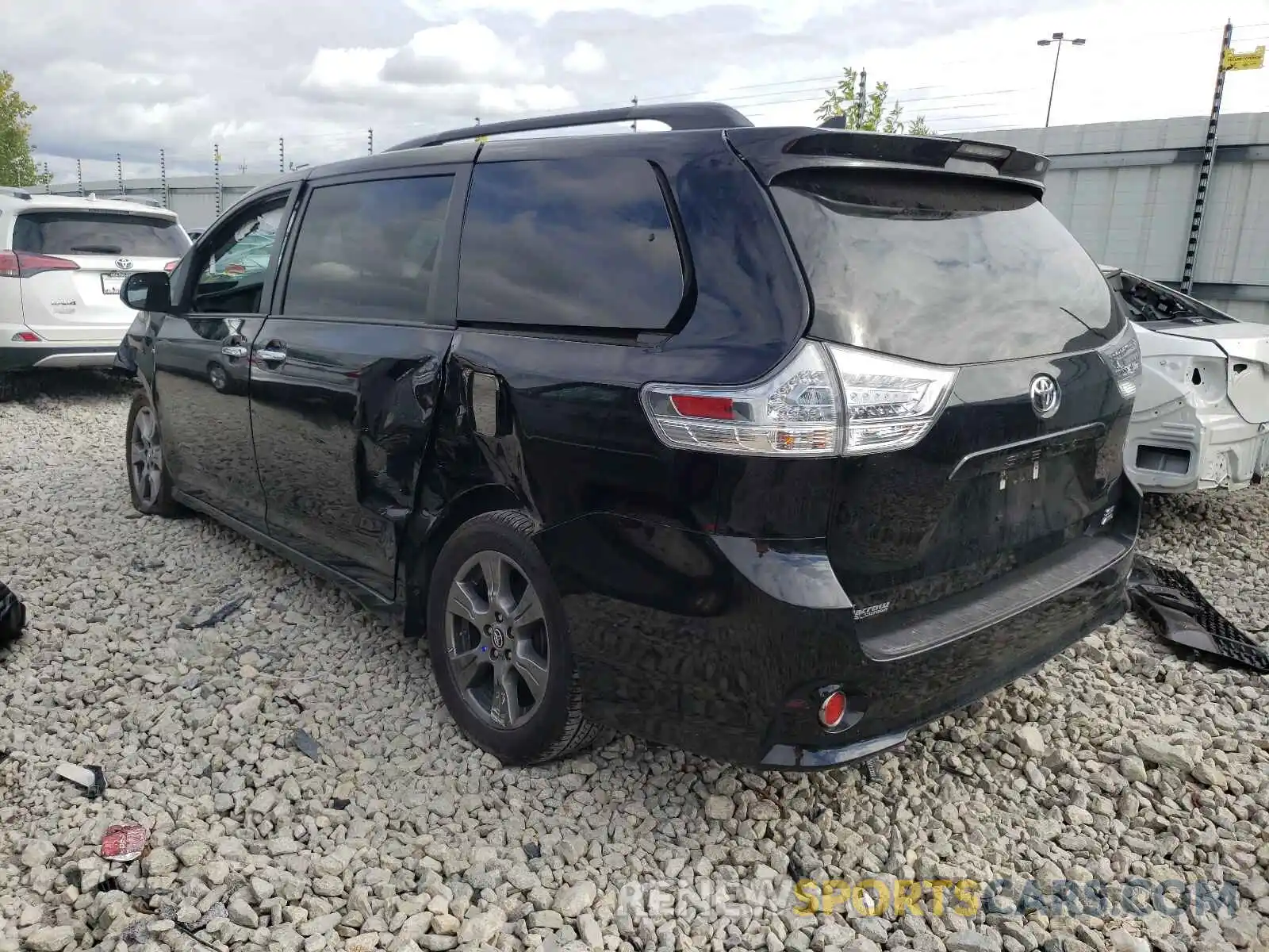 3 Фотография поврежденного автомобиля 5TDEZ3DC3KS212327 TOYOTA SIENNA 2019