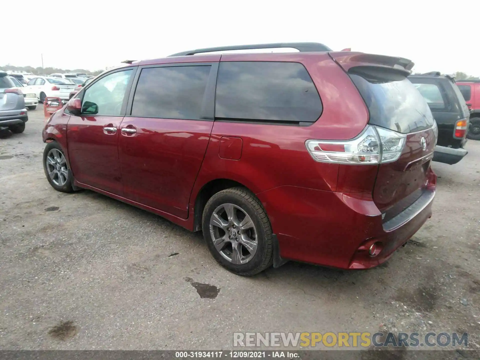 3 Фотография поврежденного автомобиля 5TDEZ3DC6KS216159 TOYOTA SIENNA 2019