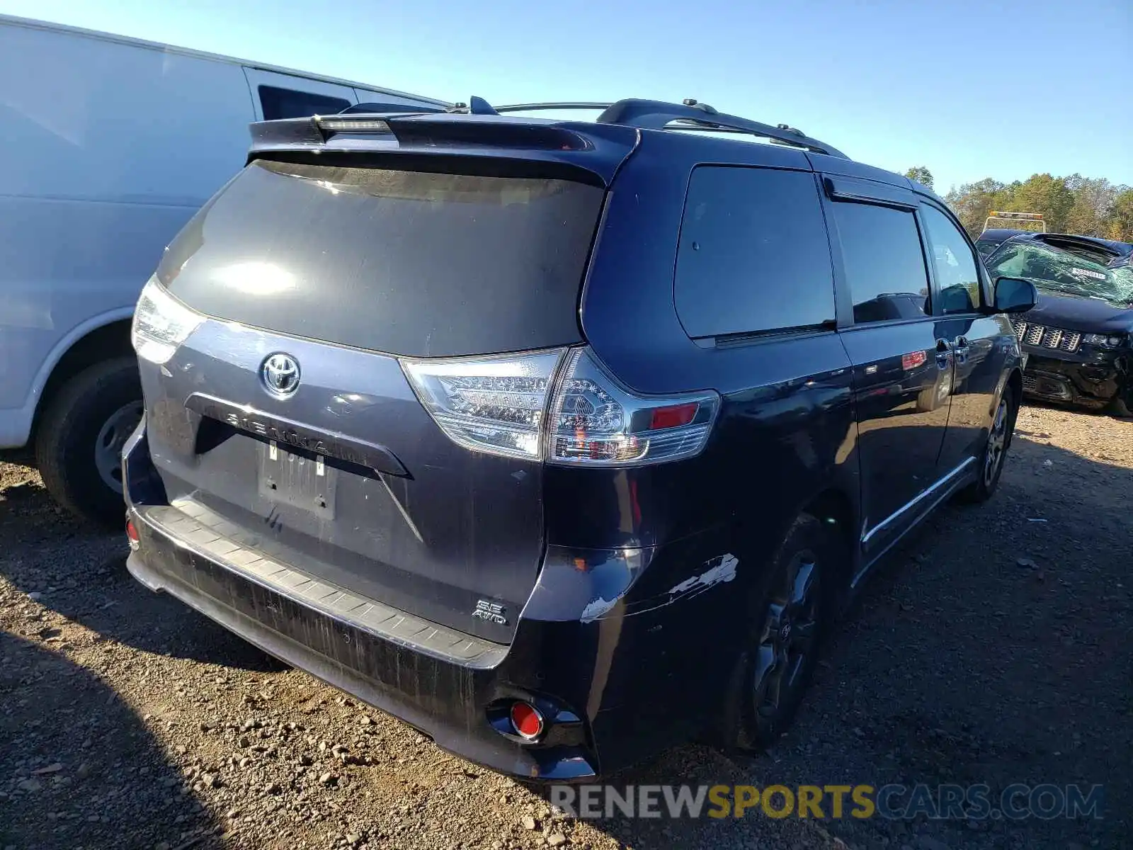 4 Фотография поврежденного автомобиля 5TDEZ3DC9KS214793 TOYOTA SIENNA 2019