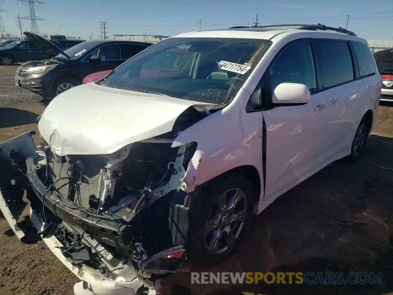 1 Photograph of a damaged car 5TDEZ3DCXKS213121 TOYOTA SIENNA 2019