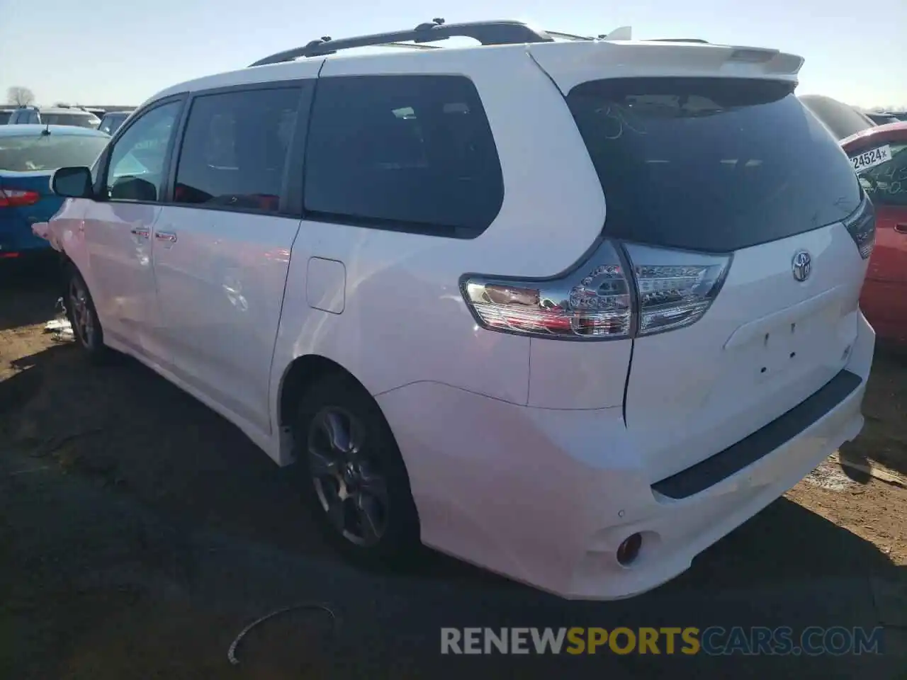 2 Фотография поврежденного автомобиля 5TDEZ3DCXKS213121 TOYOTA SIENNA 2019