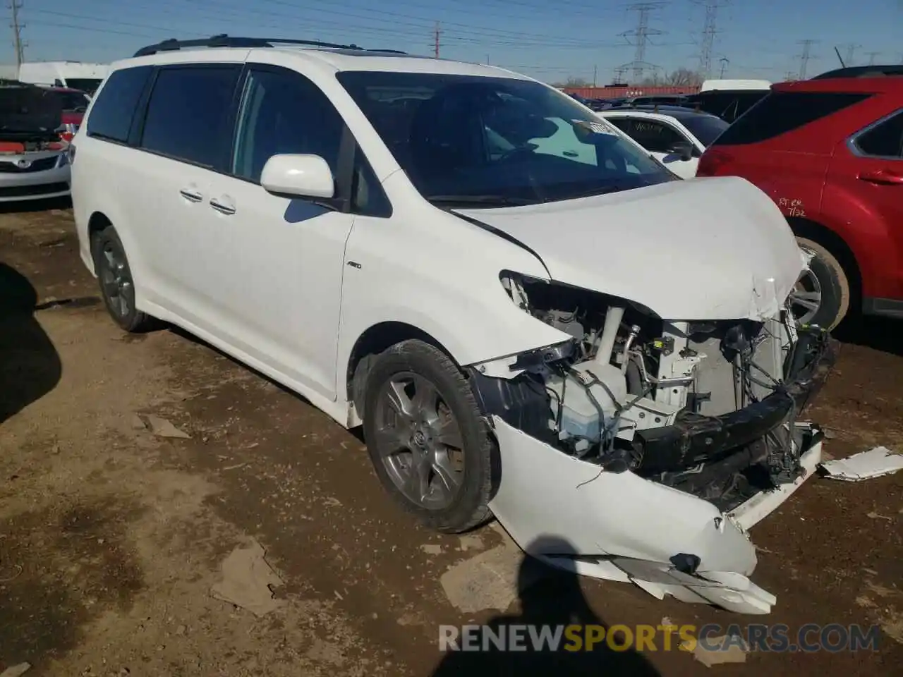 4 Photograph of a damaged car 5TDEZ3DCXKS213121 TOYOTA SIENNA 2019