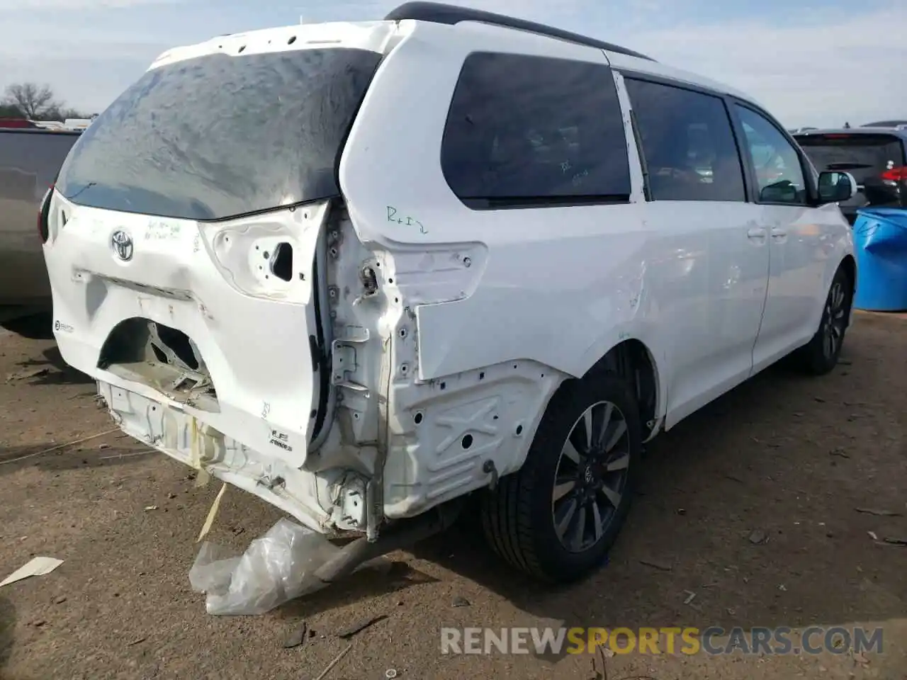 4 Фотография поврежденного автомобиля 5TDJZ3DC1KS219808 TOYOTA SIENNA 2019