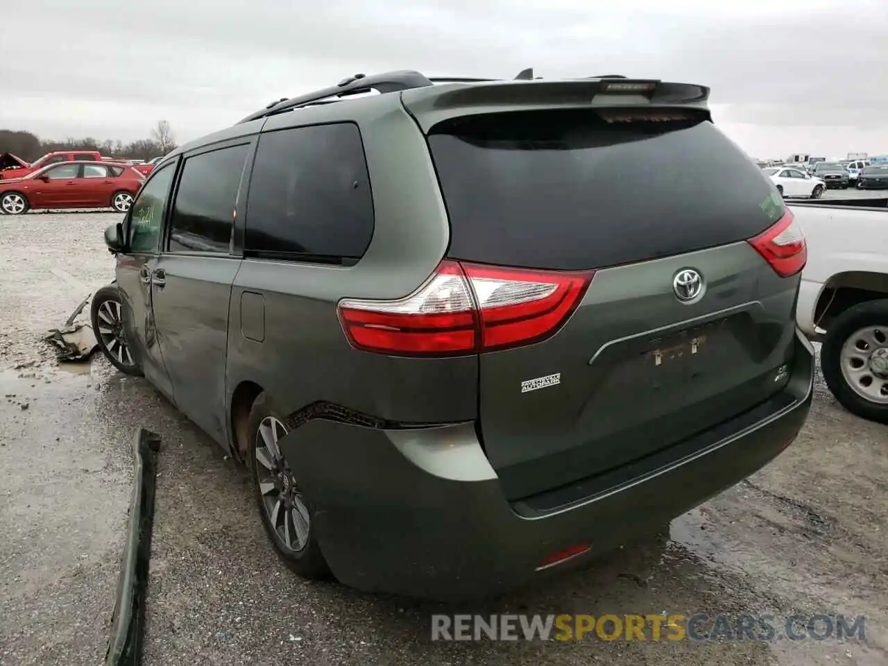 3 Фотография поврежденного автомобиля 5TDJZ3DC1KS223907 TOYOTA SIENNA 2019