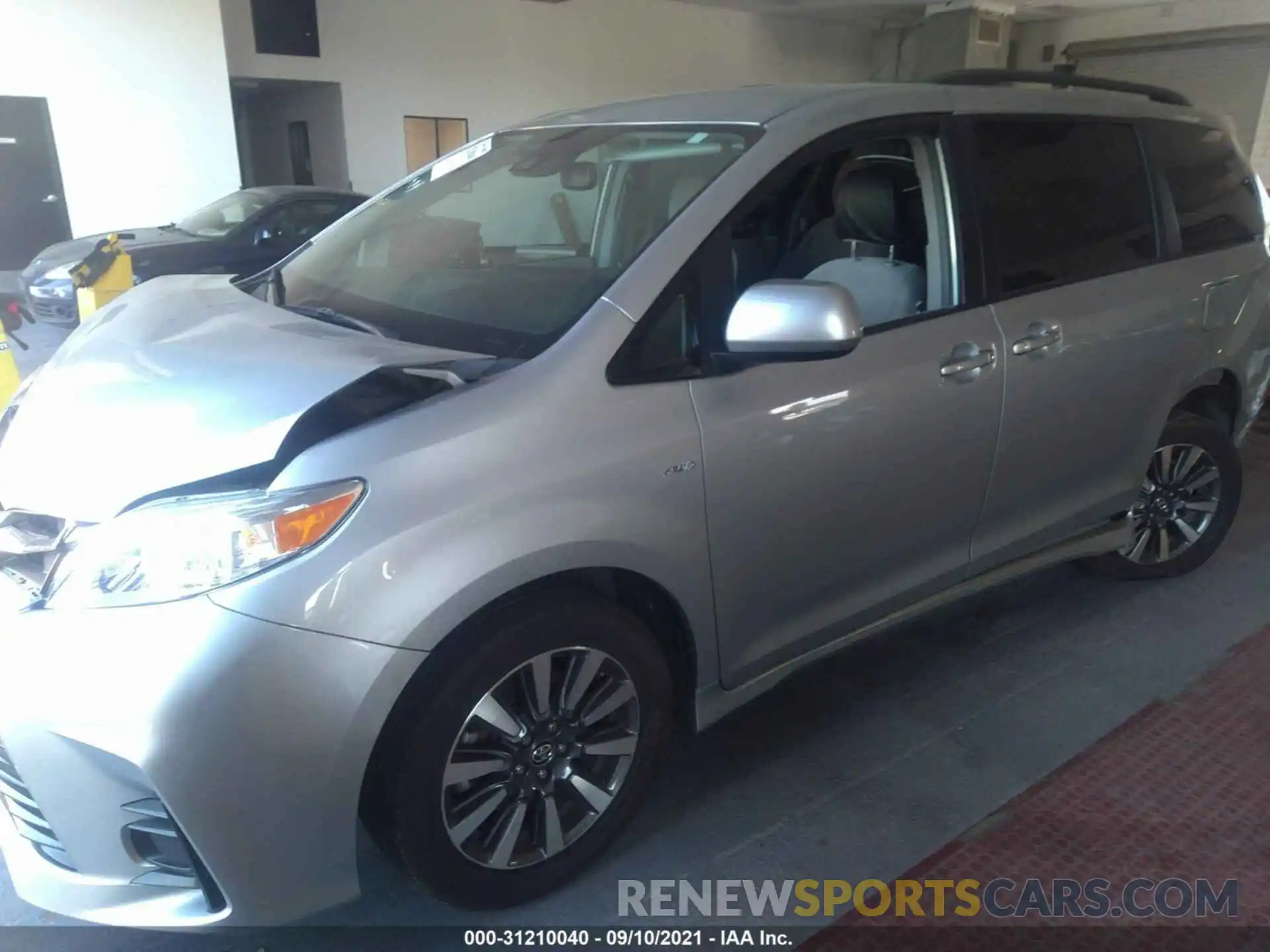 6 Photograph of a damaged car 5TDJZ3DC2KS210714 TOYOTA SIENNA 2019