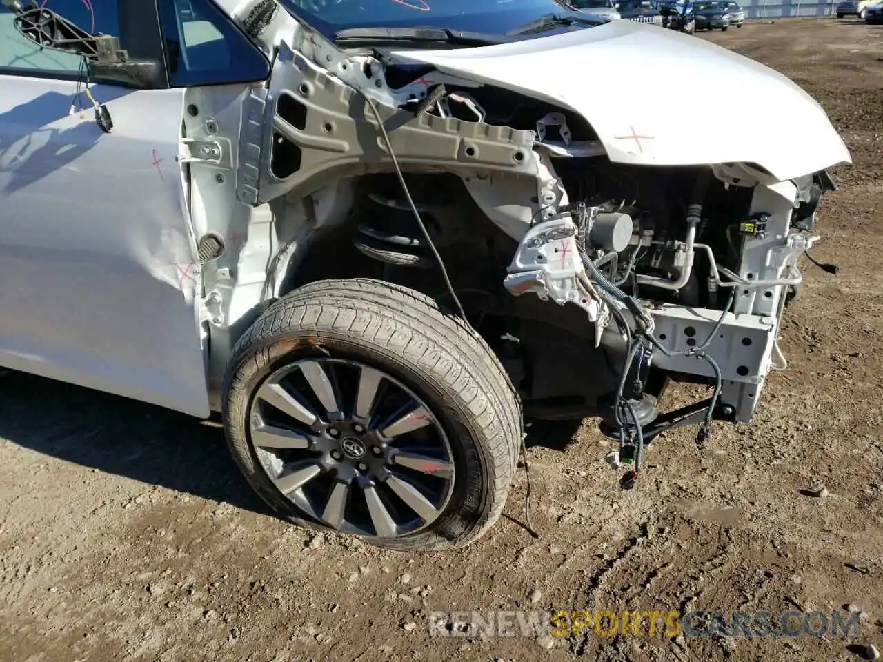 9 Photograph of a damaged car 5TDJZ3DC3KS212357 TOYOTA SIENNA 2019