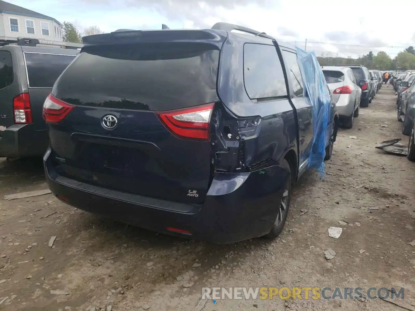 4 Фотография поврежденного автомобиля 5TDJZ3DC4KS221763 TOYOTA SIENNA 2019