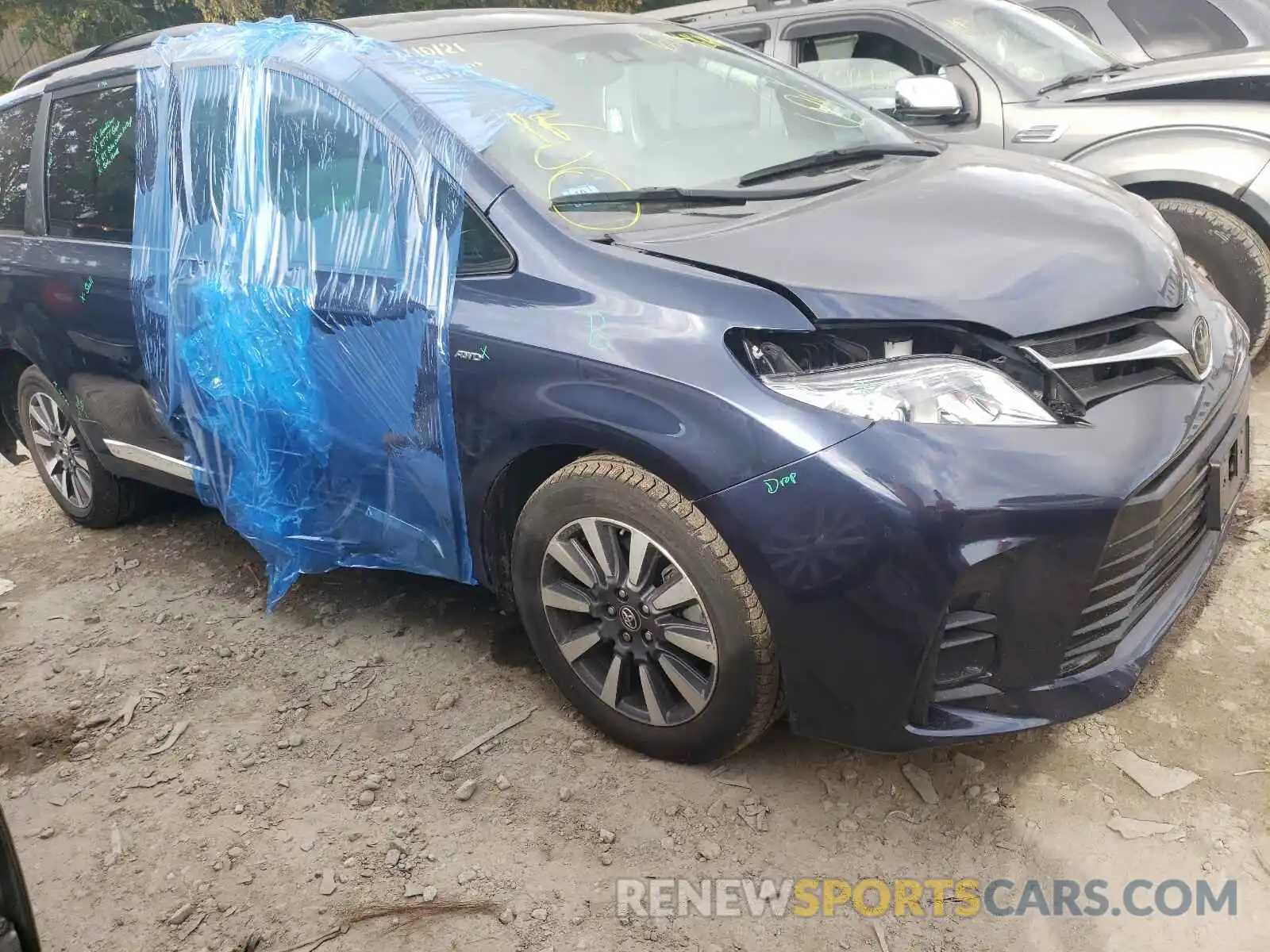 9 Фотография поврежденного автомобиля 5TDJZ3DC4KS221763 TOYOTA SIENNA 2019