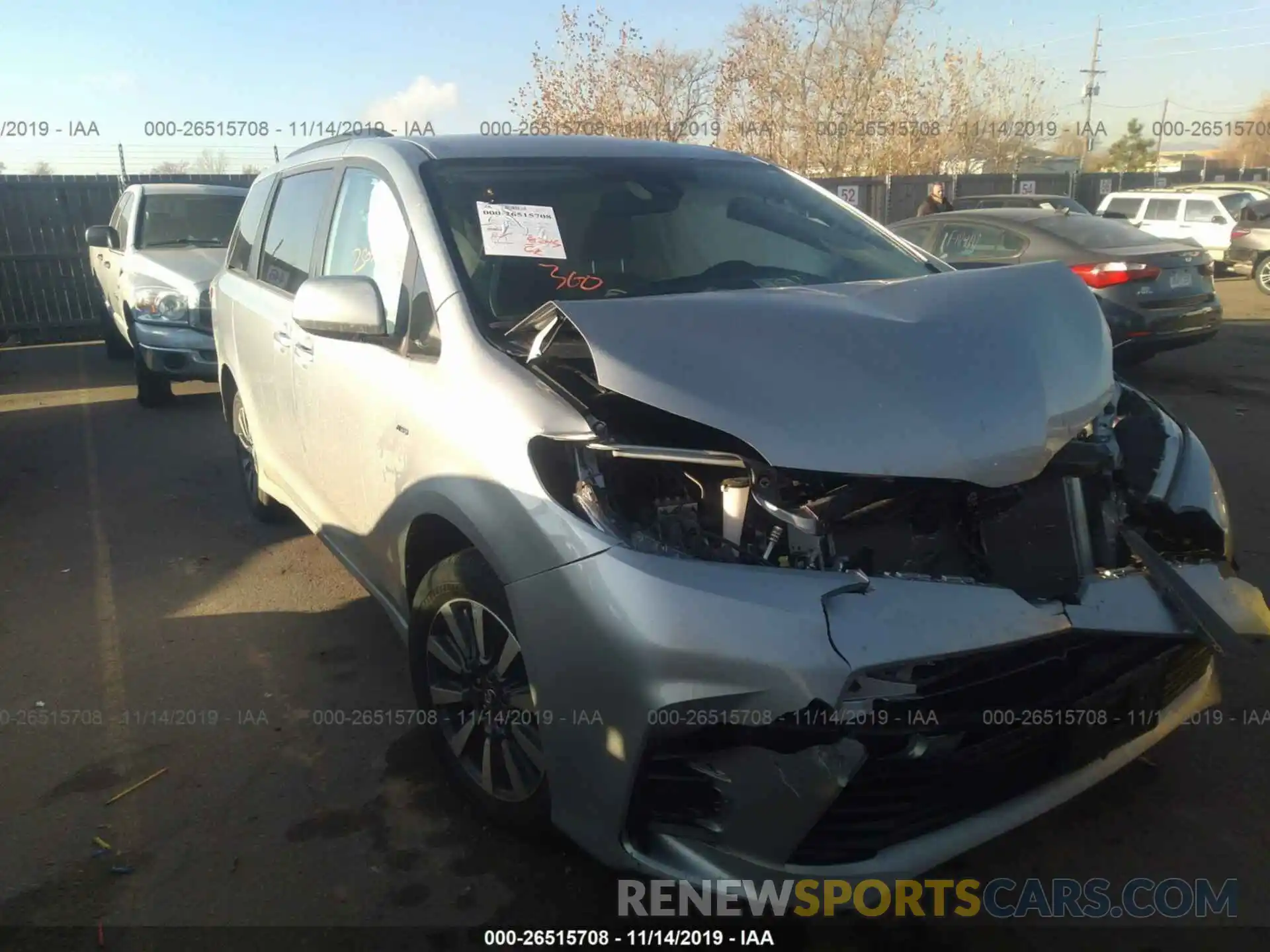 1 Photograph of a damaged car 5TDJZ3DC4KS222380 TOYOTA SIENNA 2019