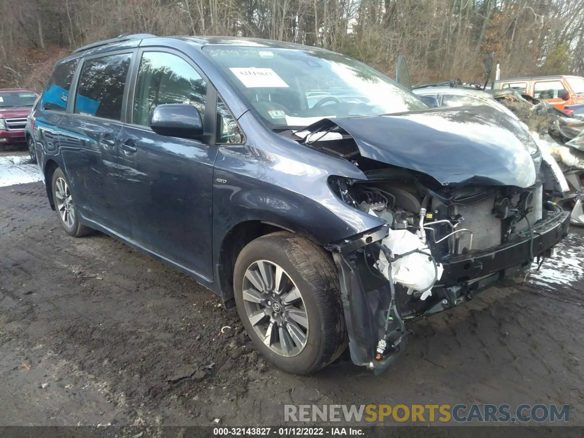 1 Photograph of a damaged car 5TDJZ3DC5KS219889 TOYOTA SIENNA 2019