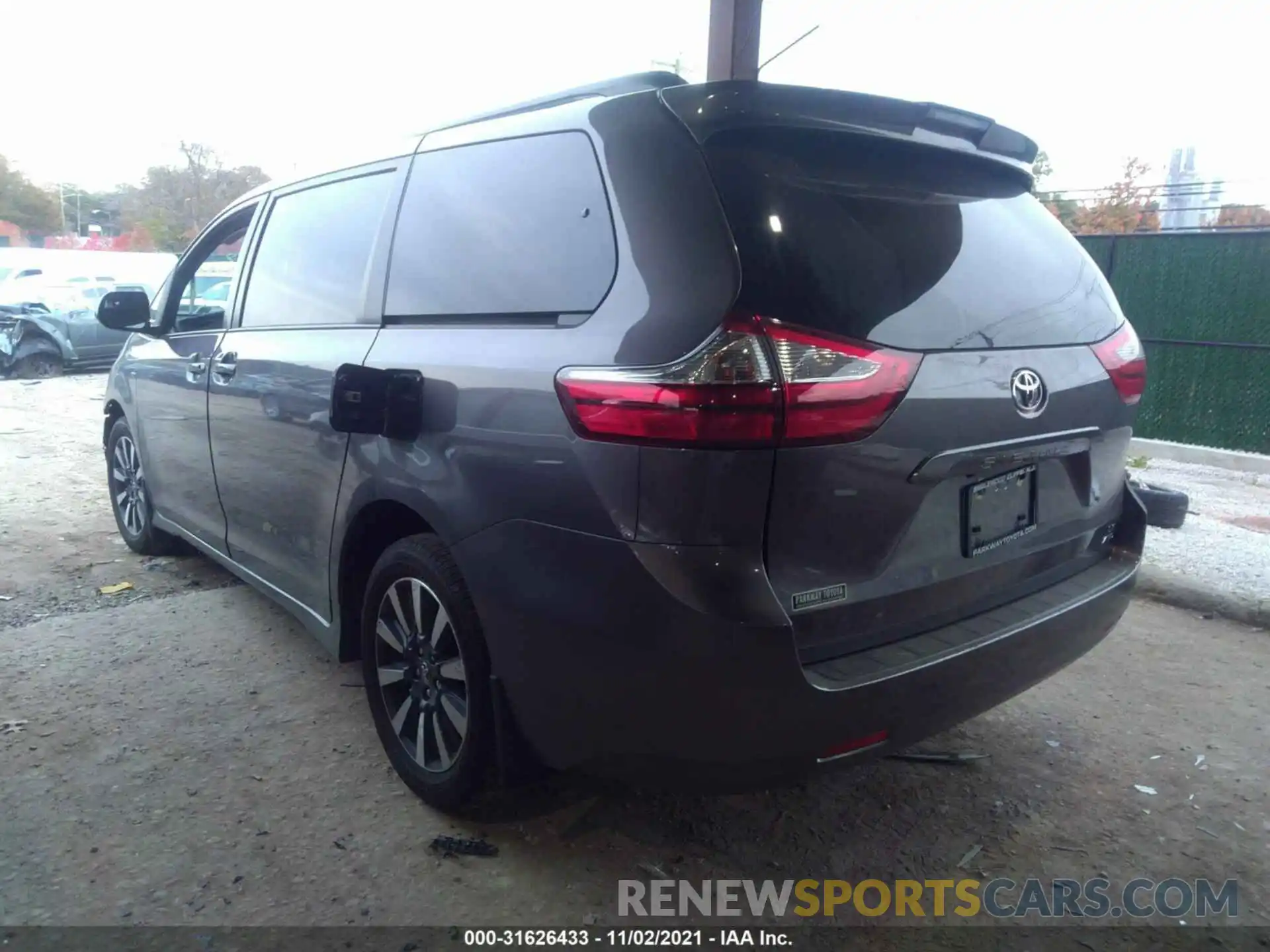 3 Фотография поврежденного автомобиля 5TDJZ3DC5KS223702 TOYOTA SIENNA 2019