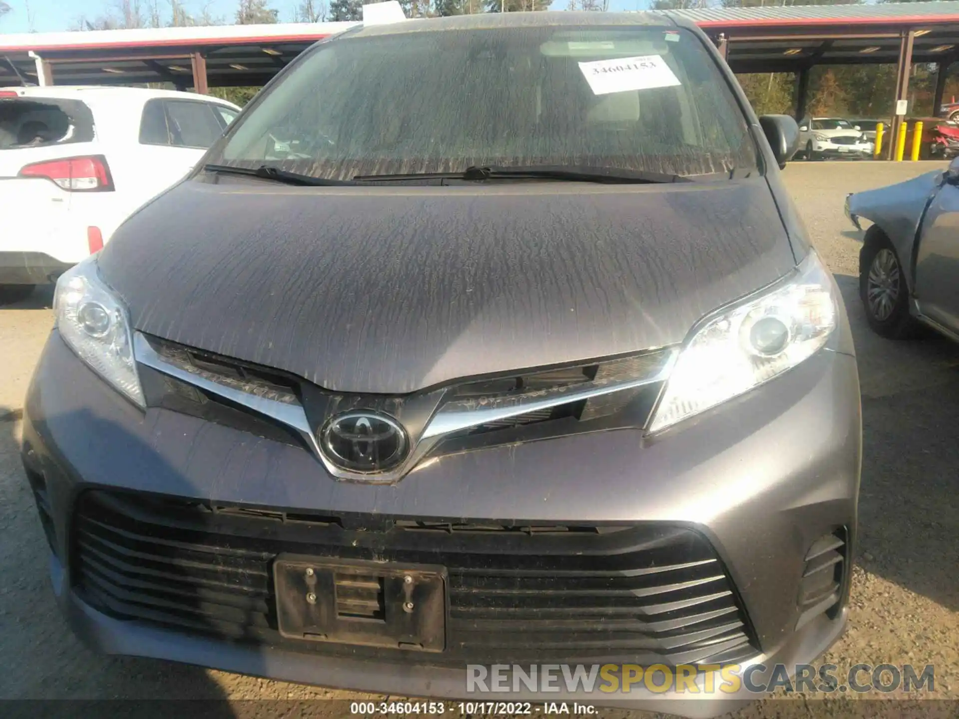 6 Photograph of a damaged car 5TDJZ3DC5KS225546 TOYOTA SIENNA 2019